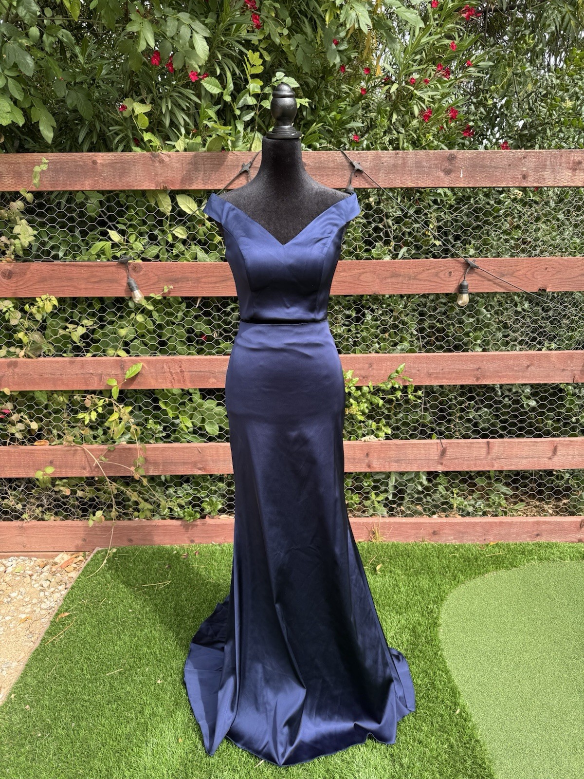 Sherri Hill Navy Satin V-Neck two-piece Maxi Dress Train Lined Zip 4 51251