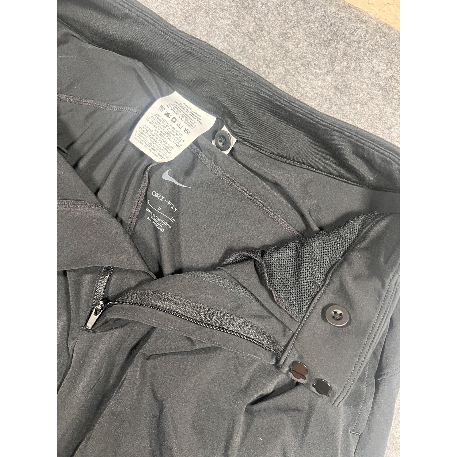 Nike Dri-FIT Wide Leg Pleated Trousers Small Black Nylon Spandex Stretch