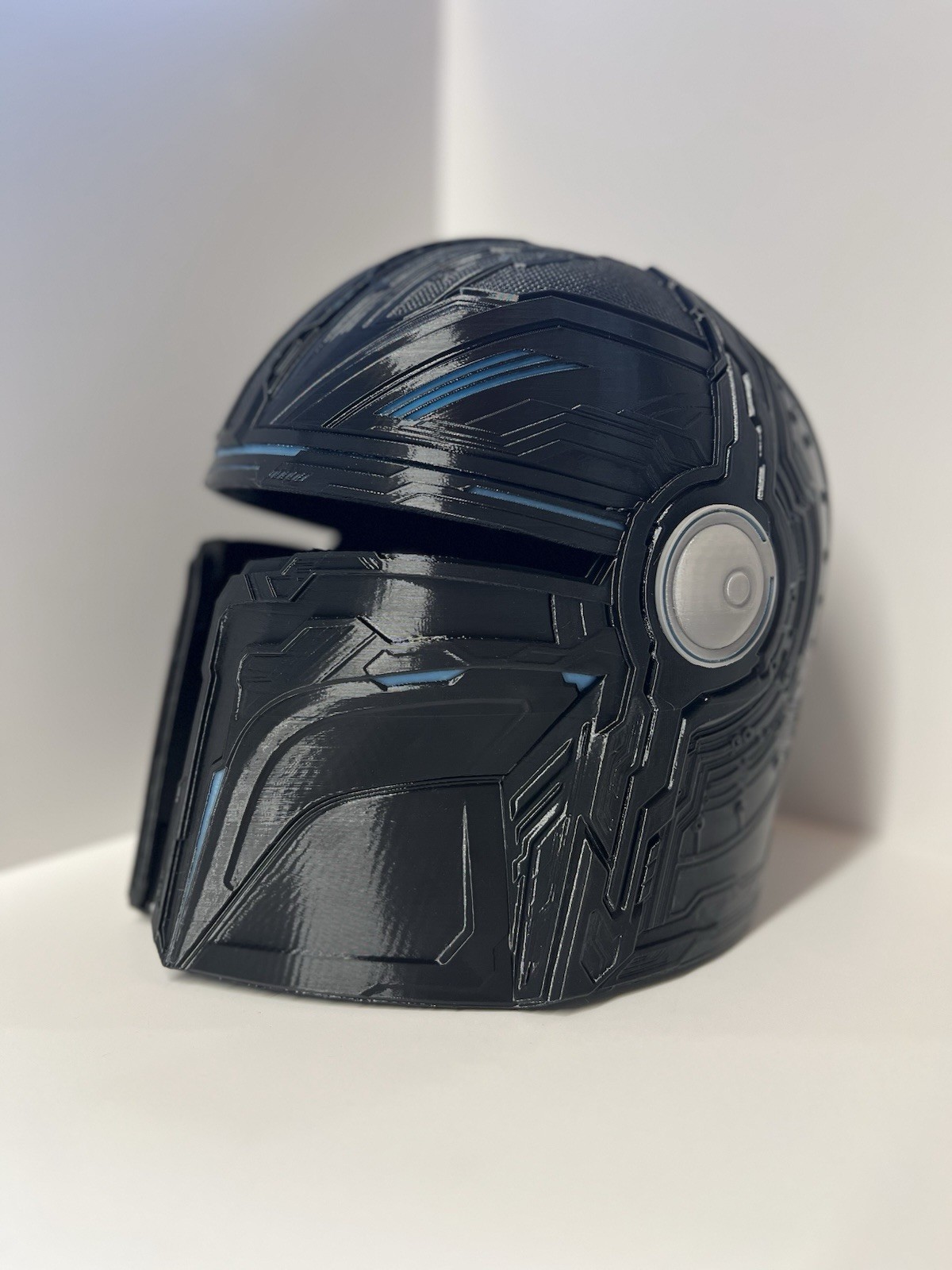 Star Wars Mandalorian/Tron Style Helmet