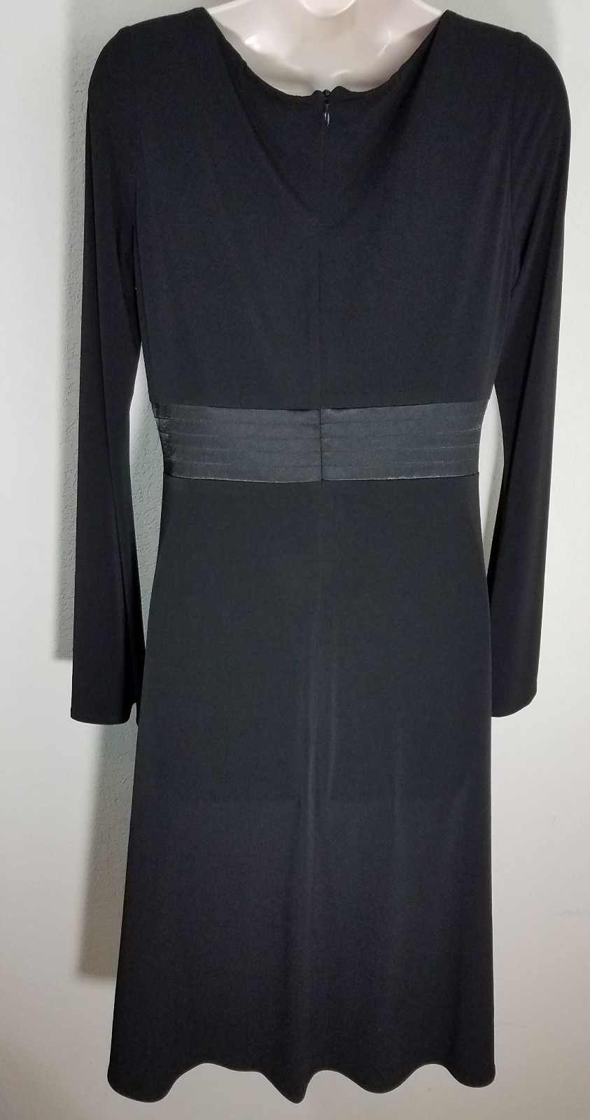 Womens Jane Street V Neck Empire Waist Black Dress Fully Lined Size 6 NWT