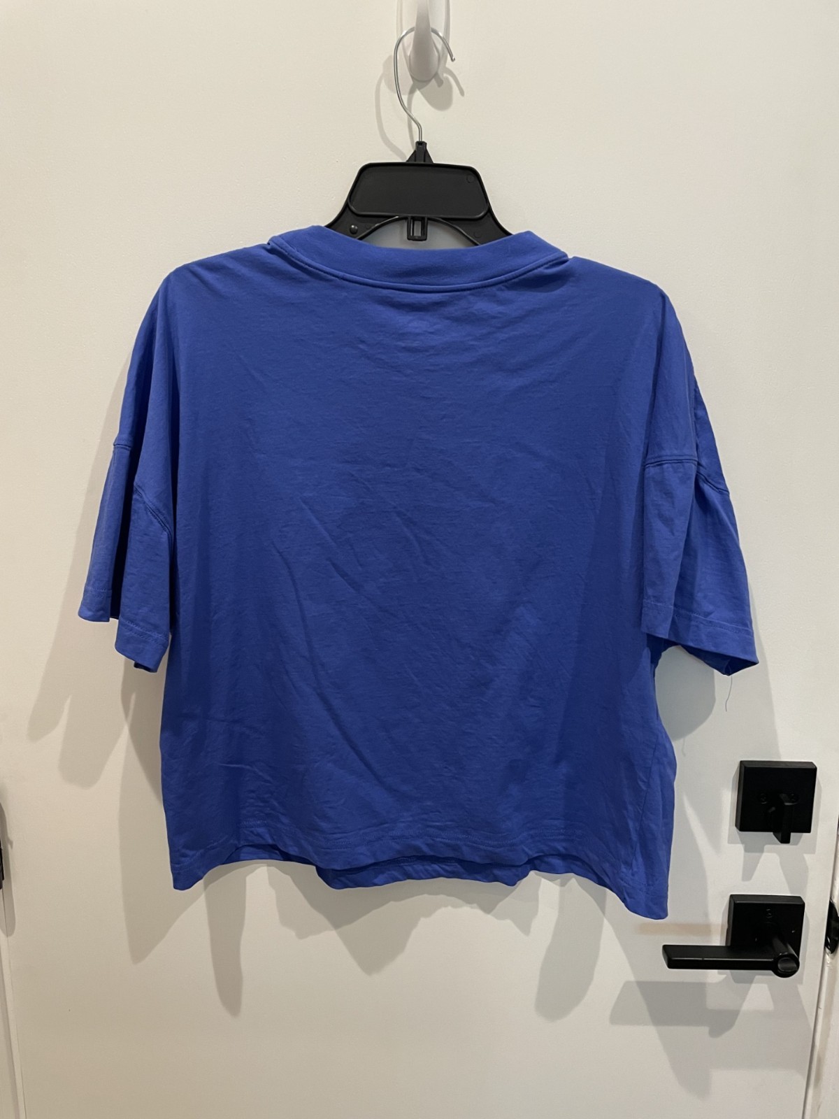 Maeve royal blue cropped tee – Size Small – Retail $58 – Anthrolpologie
