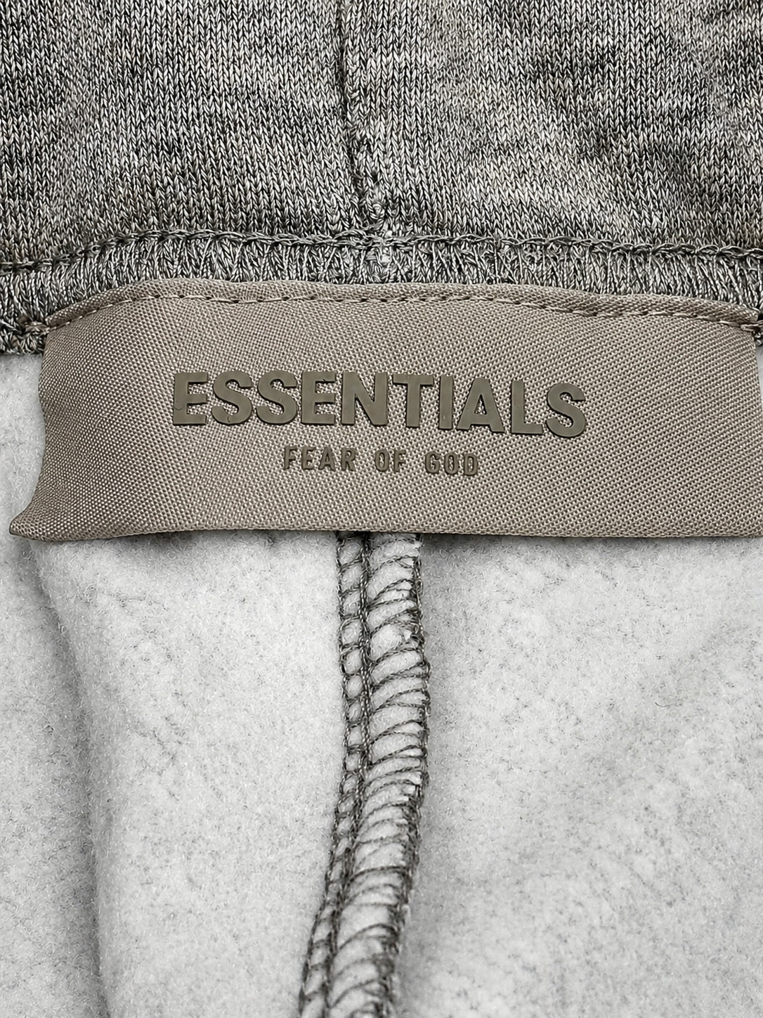Fear of God Essentials Shorts SS22 All Colors XS-XL FREE SHIPPING