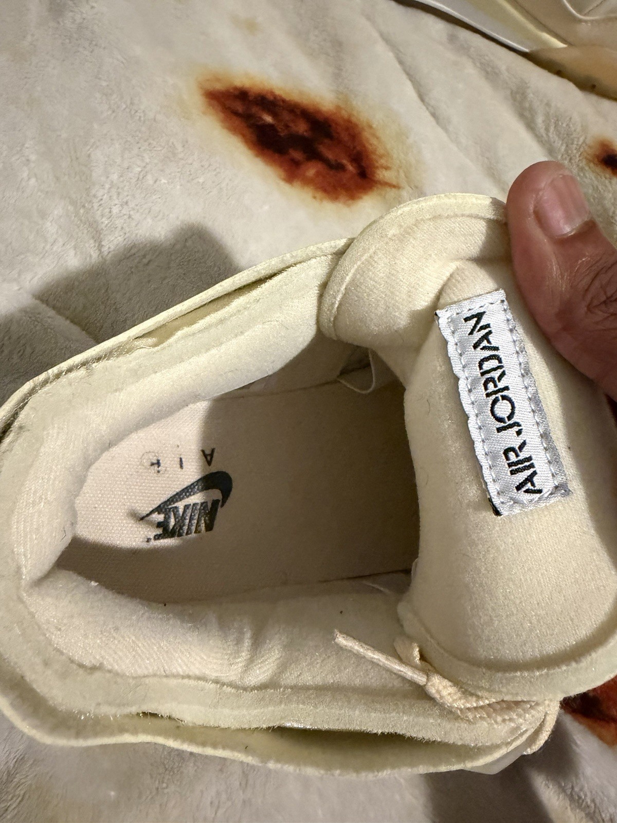 Jordan Air Jordan 4 Mid Top Lace-Up Sneaker Cream/Beige, Sail!