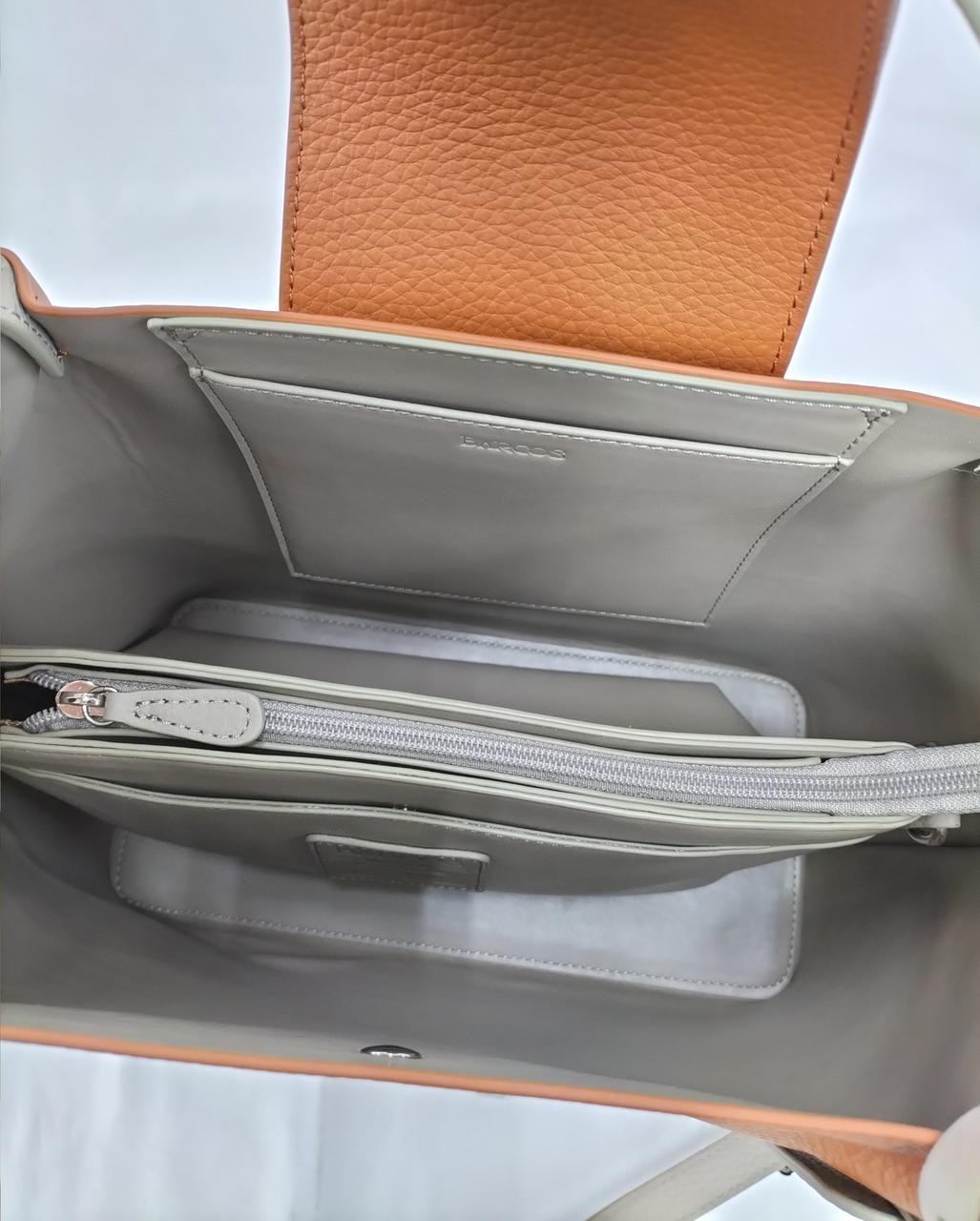 Barcos Shrink Leather Handbag