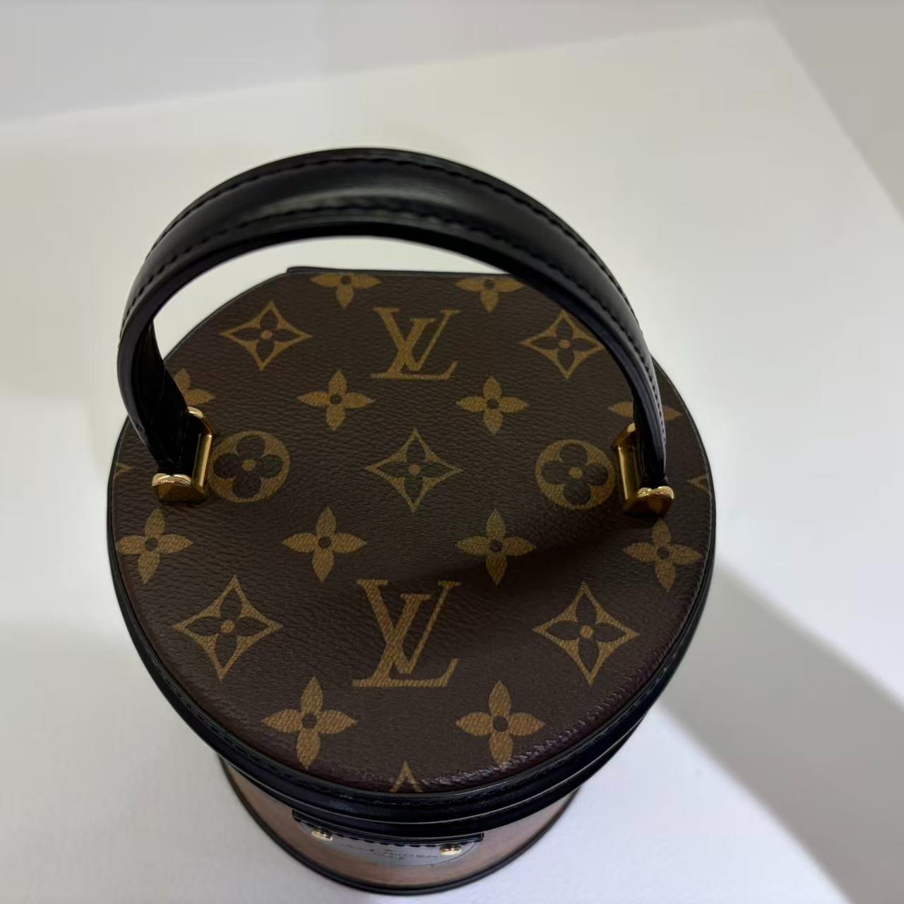 Louis Vuitton Cannes Monogram Reverse Canvas Handbag Bucket Bag Brown