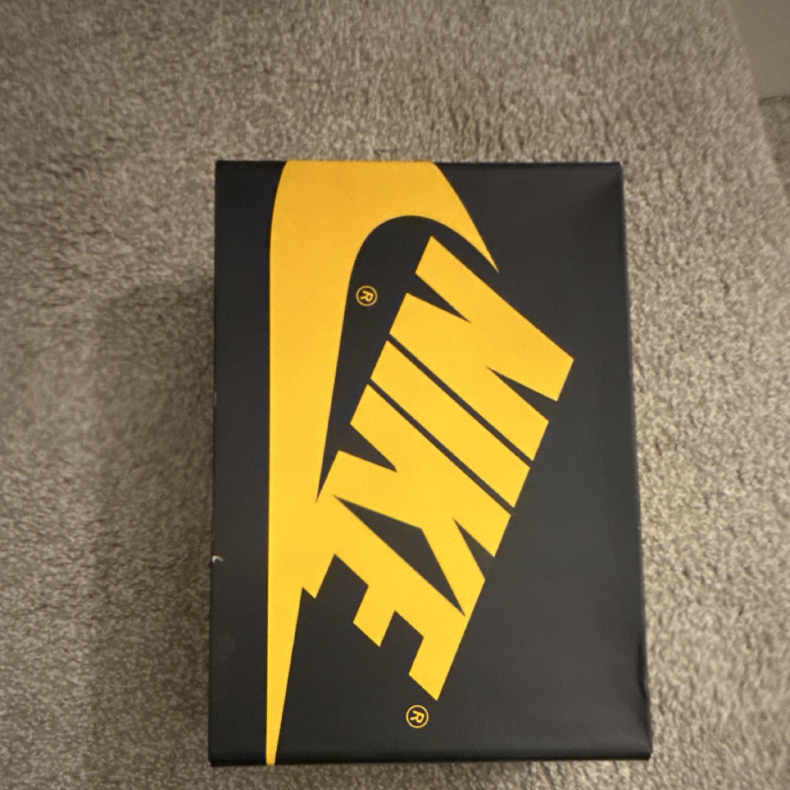 Nike Men’s Black/Yellow Colorblock Mid Top Lace-Up Athletic Sneakers
