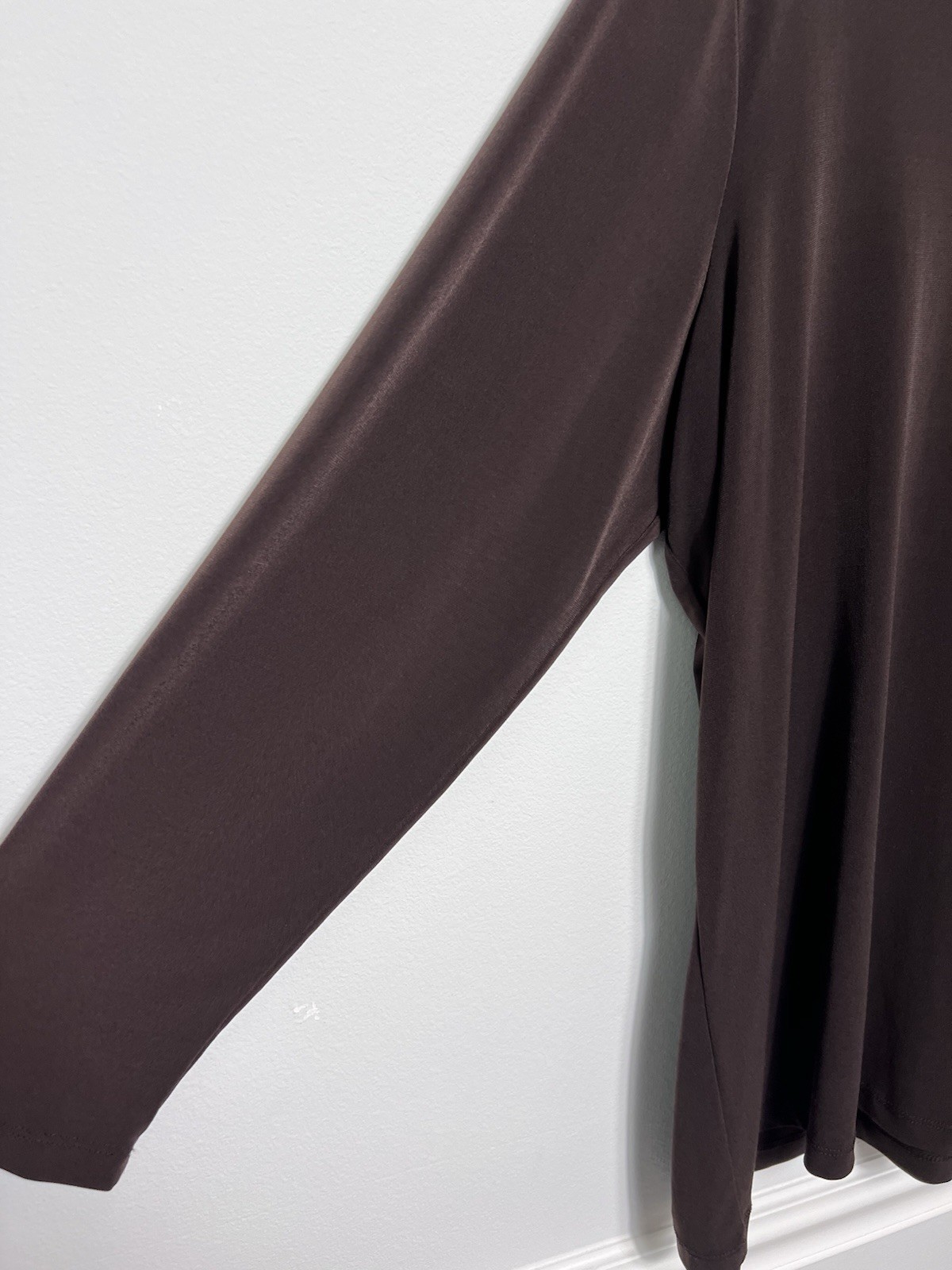 Susan Graver Top 1X Brown Tunic-Liquid Knit- Office Minimalist Stretch Travel