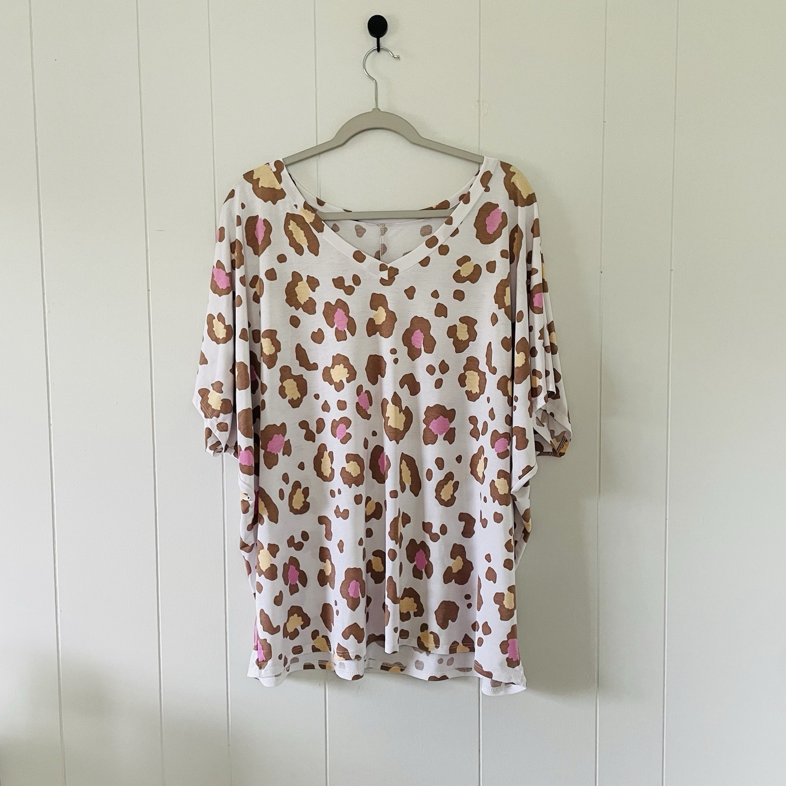Paisley Grace Boutique Animal Print Lightweight Tee Size 3XL