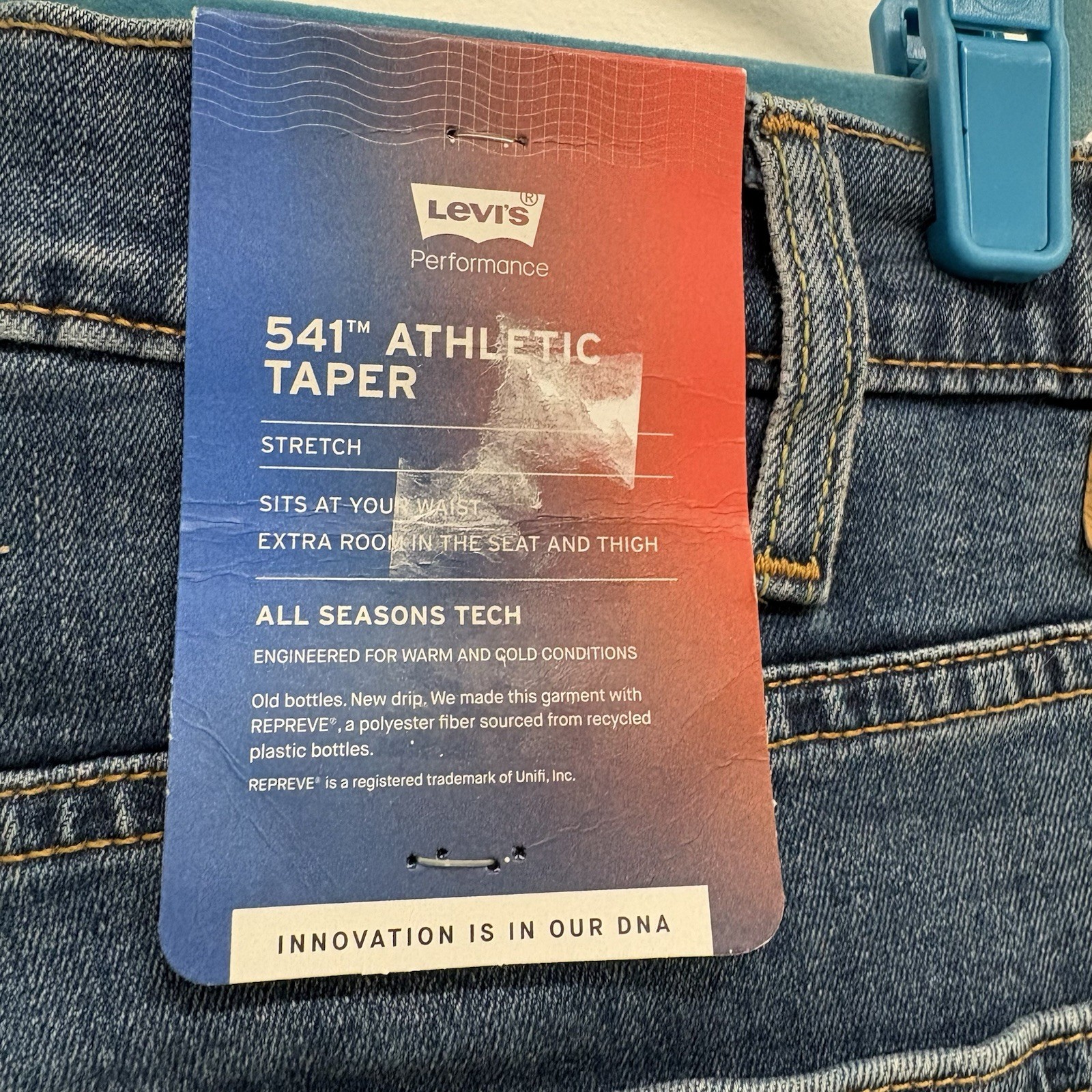 Levi’s 541 Jeans Mens 50×30 Athletic Taper Stretch All Seasons Tech Performance