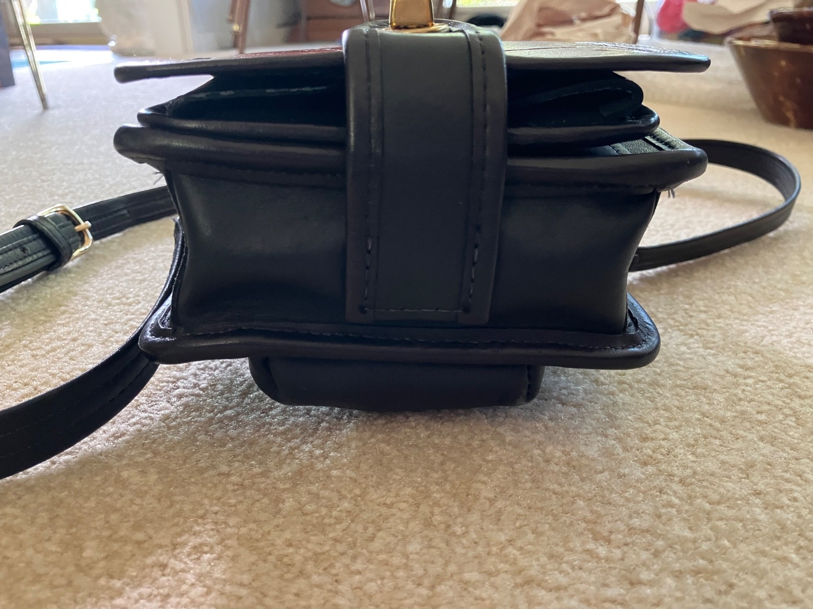 EUC Leaf Leather Hand Made C.L. Whiting Cross Body Bag Vintage Large Handbag