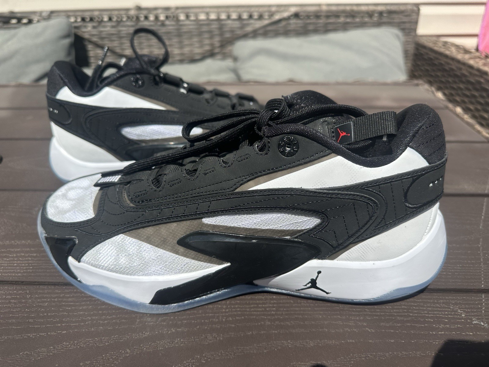 JORDAN LUKA 2 TB BLACK/WHITE FN7400-100 SIZE 10
