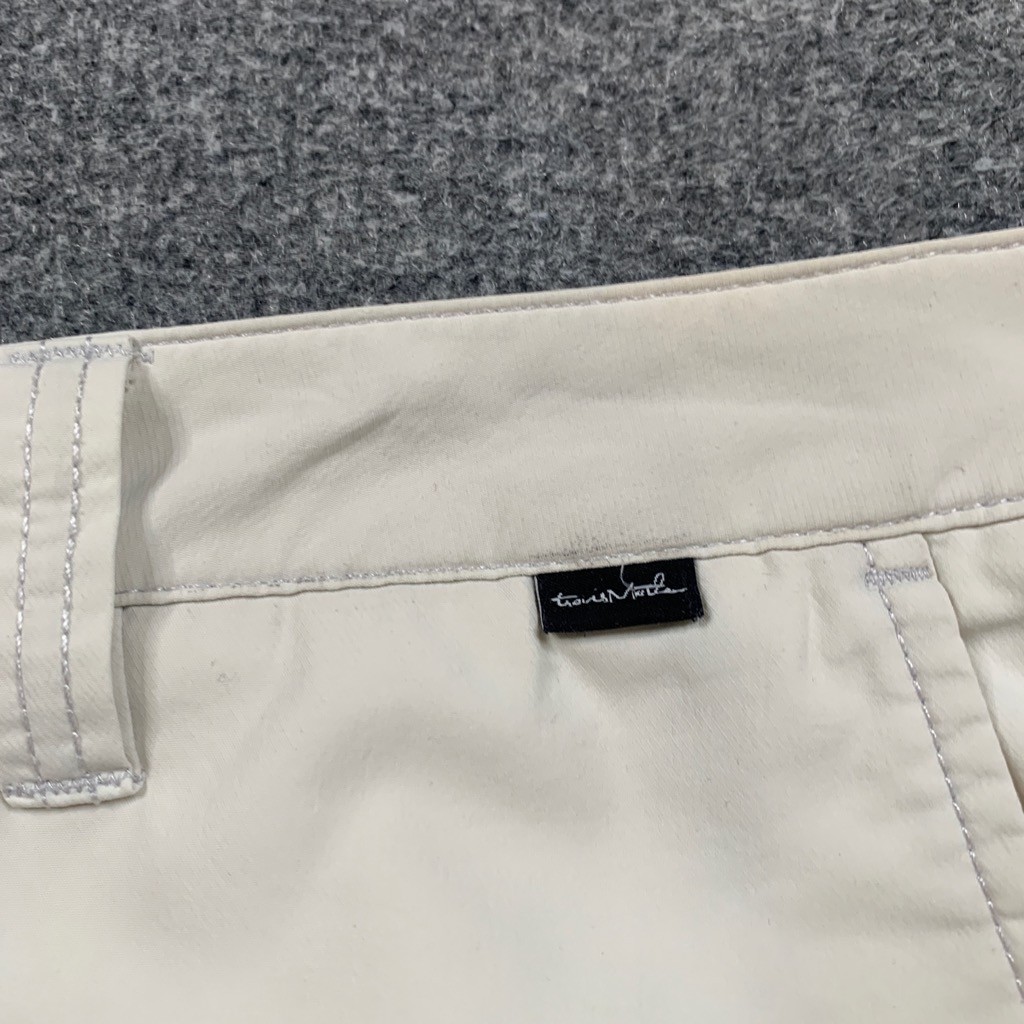 Travis Mathew Shorts Mens 38 Natural White Nylon Blend Stretch Performance