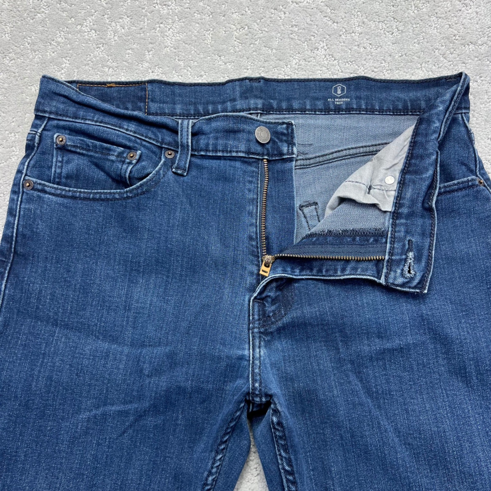 Levis 502 Jeans 33×30(34×28) Regular Taper Blue Denim Stretch All Seasons Tech