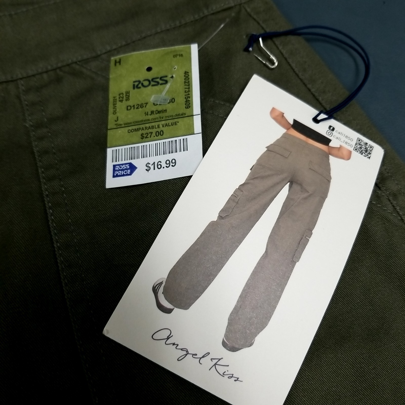 NWT! Angel Kiss Green Utility Cargo Pants Women Size 7 or 28 Many Pockets!