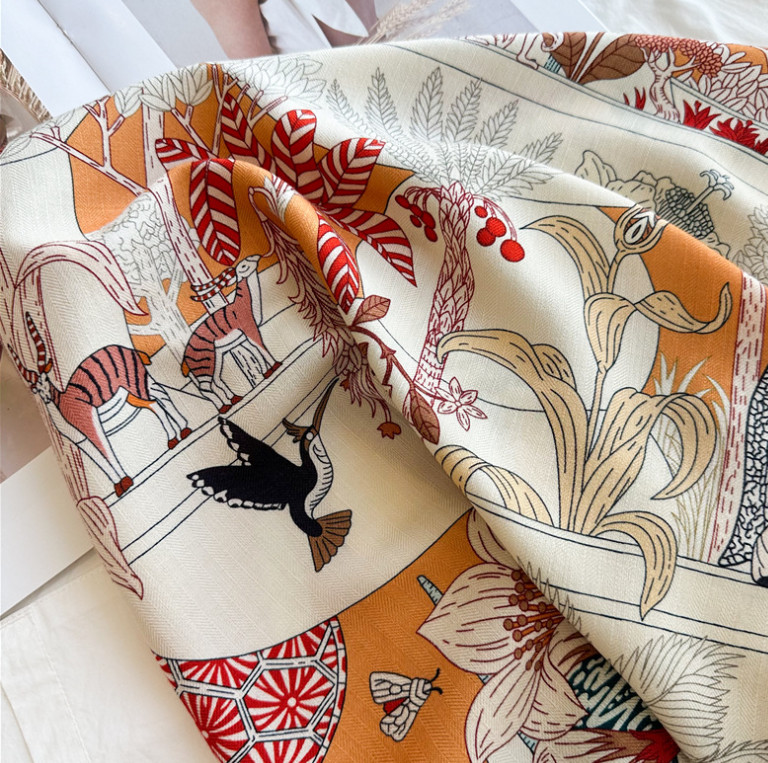70% Cashmere 30% Silk Wrap Scarf garden Print Double Face Print Shawl 135X135cm