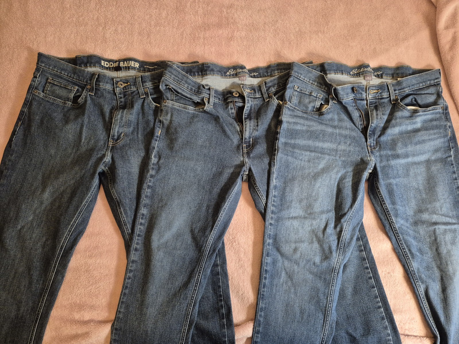 Eddie Bauer Men’s Blue Denim Jeans Straight Slim Fit Medium Wash Cotton Blend X3