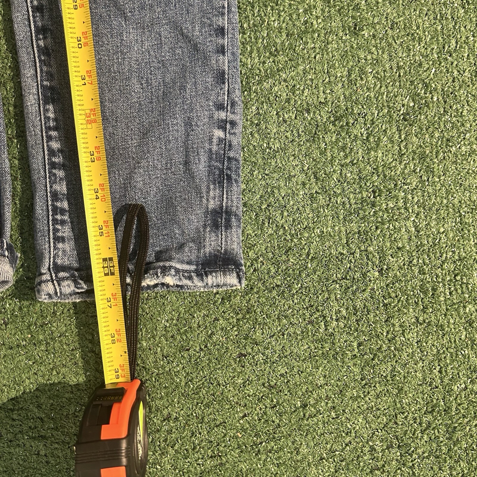 Distressed blue denim &Supply Polo Ralph Lauren jeans relaxed fit Size: 32″