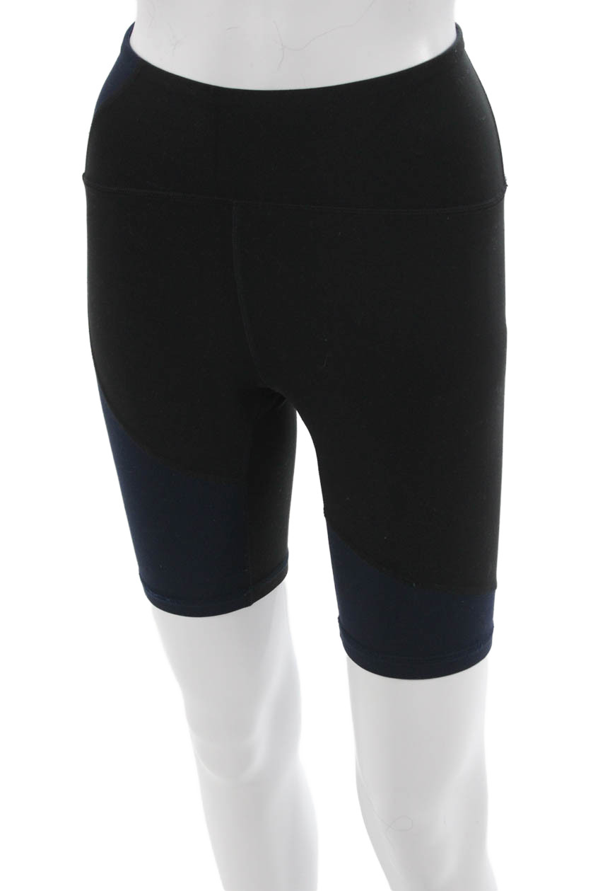 Lululemon Women Biker Shorts Black 81% Nylon 19% Lycra Size 2