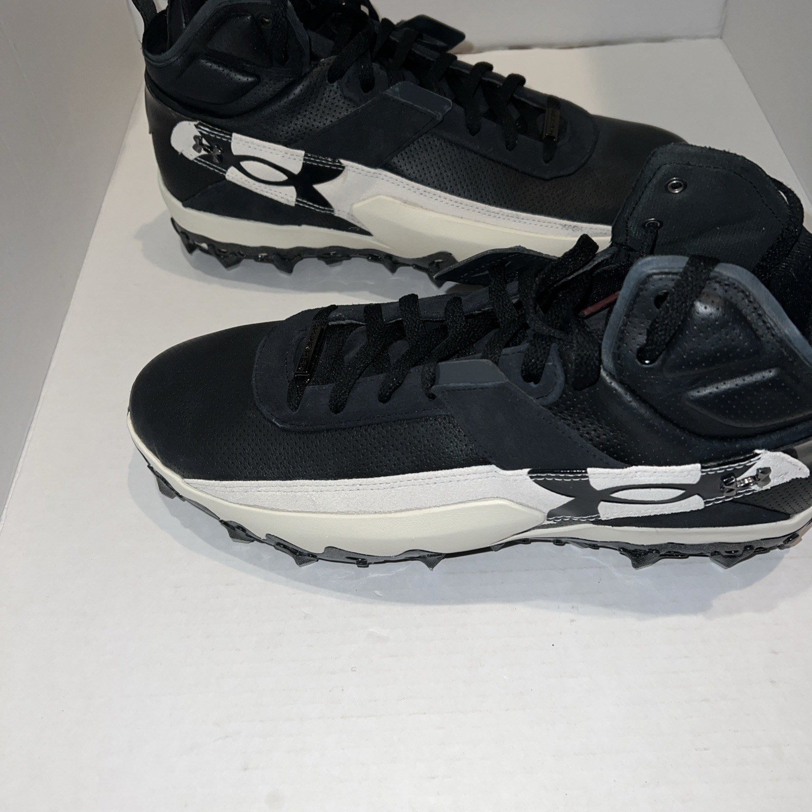 Under Armour Harper 10 Pro TPU Mid Baseball Cleats Sz 14 NEW 6000715 001 RARE