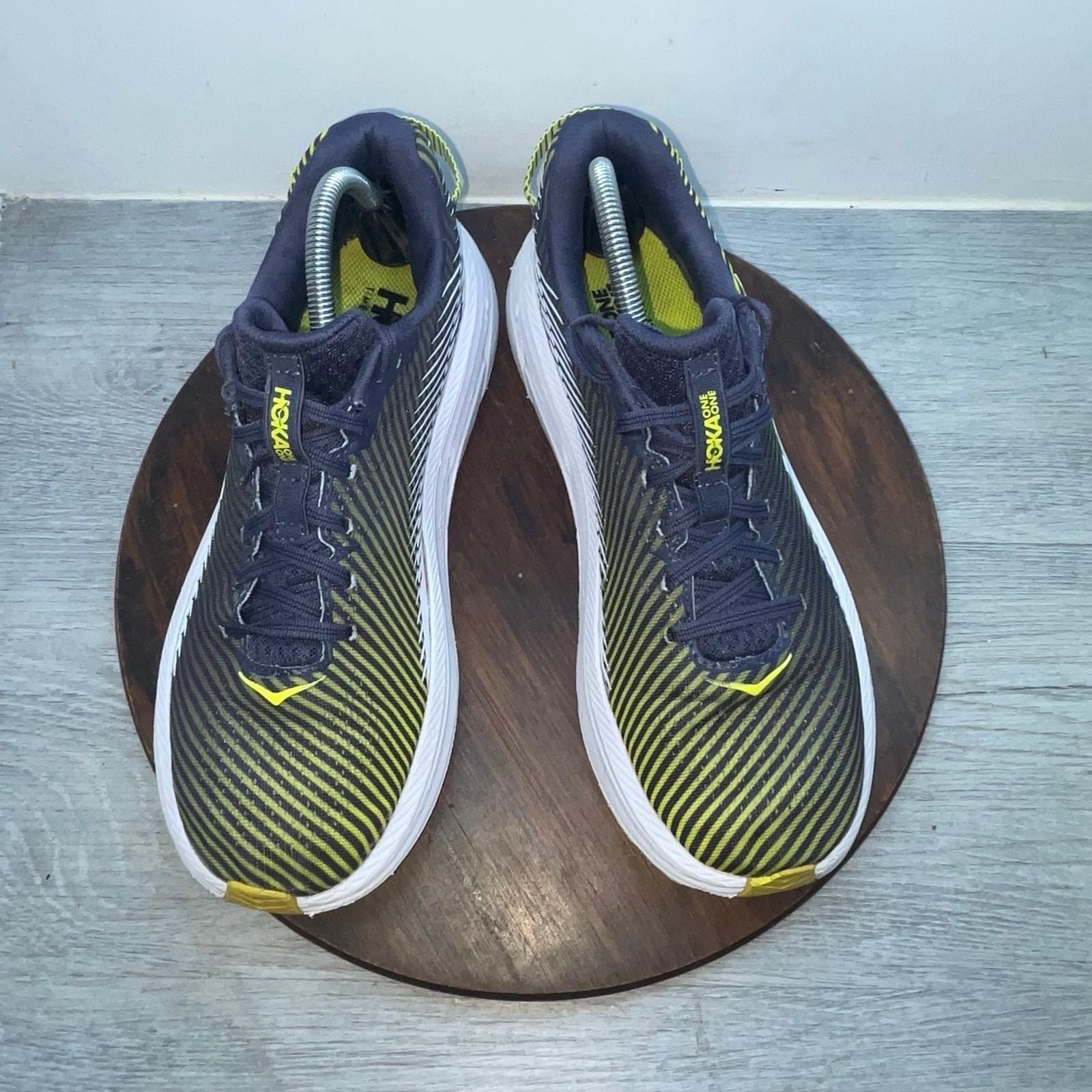 Hoka One Men’s Rincon 2 Road Running Shoes Odyssey Gray White Yellow Size 9.5