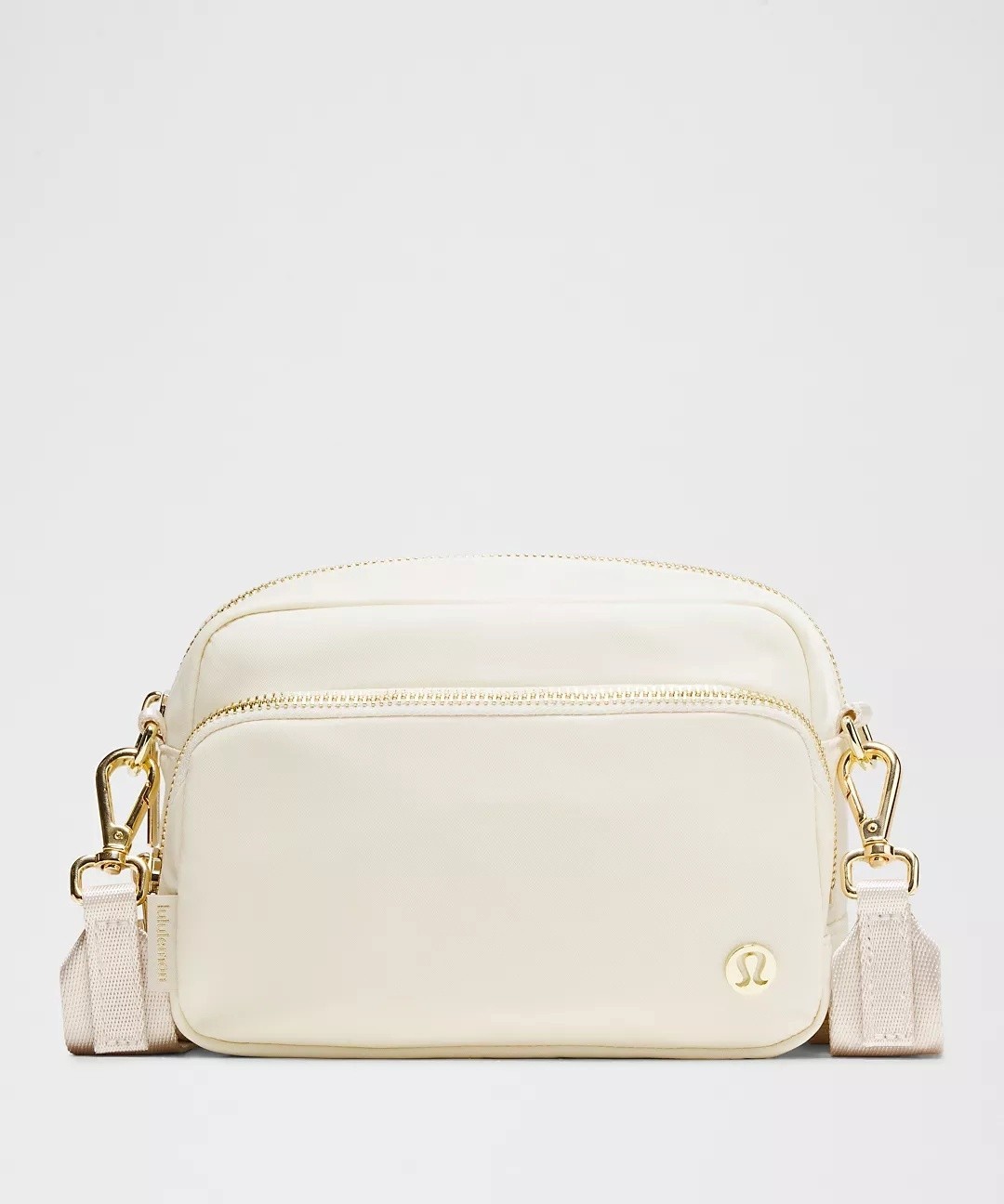 Everywhere Crossbody Bag 2L Metal Hardware