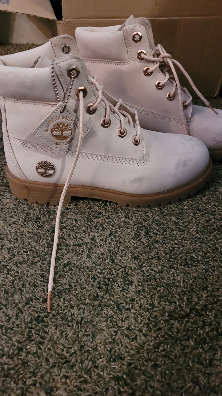 Pink Timberland women’s 6