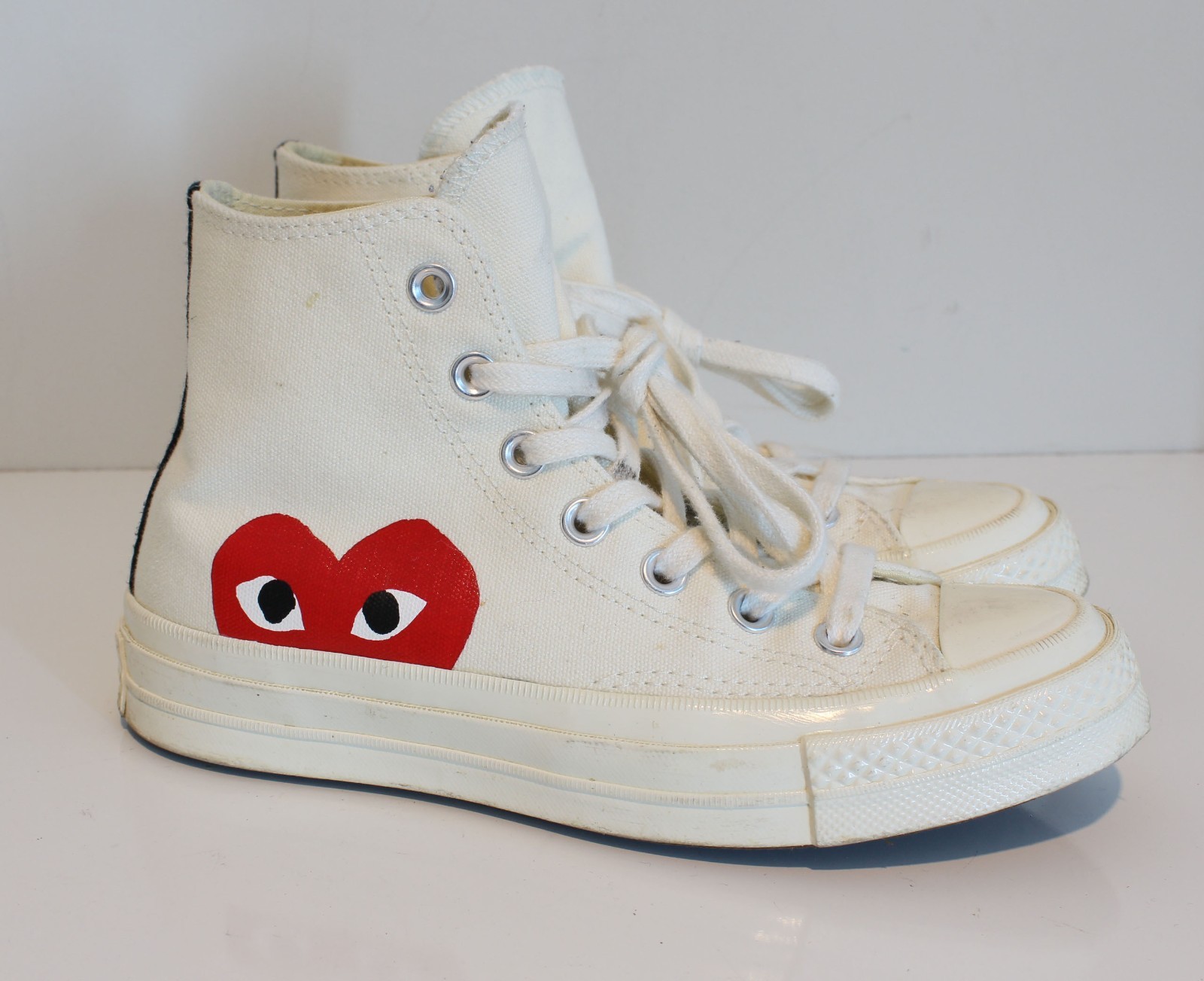 Comme Des Garçons Converse Heart Chucks White Size Men 4 Women 6