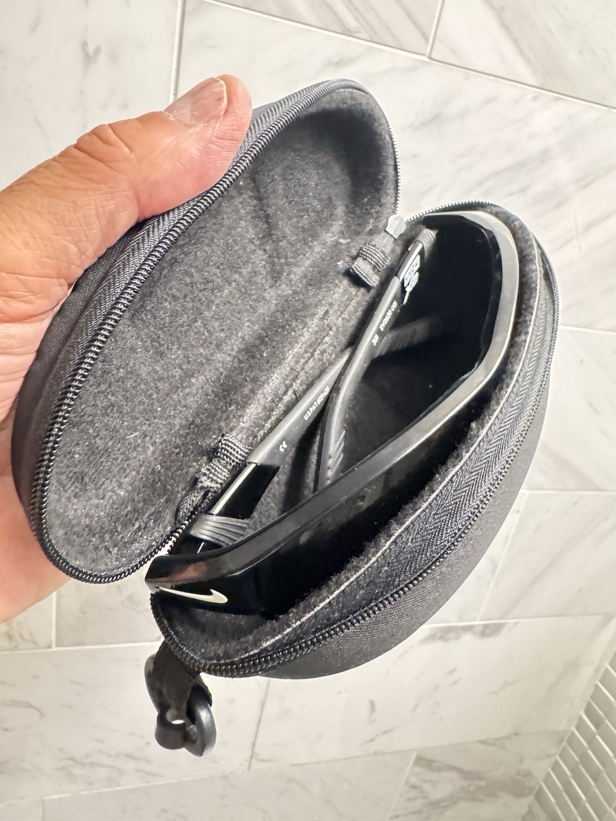 *AS IS* READ: Nike Sunglasses Wrap Around EV0620 001 Show X2