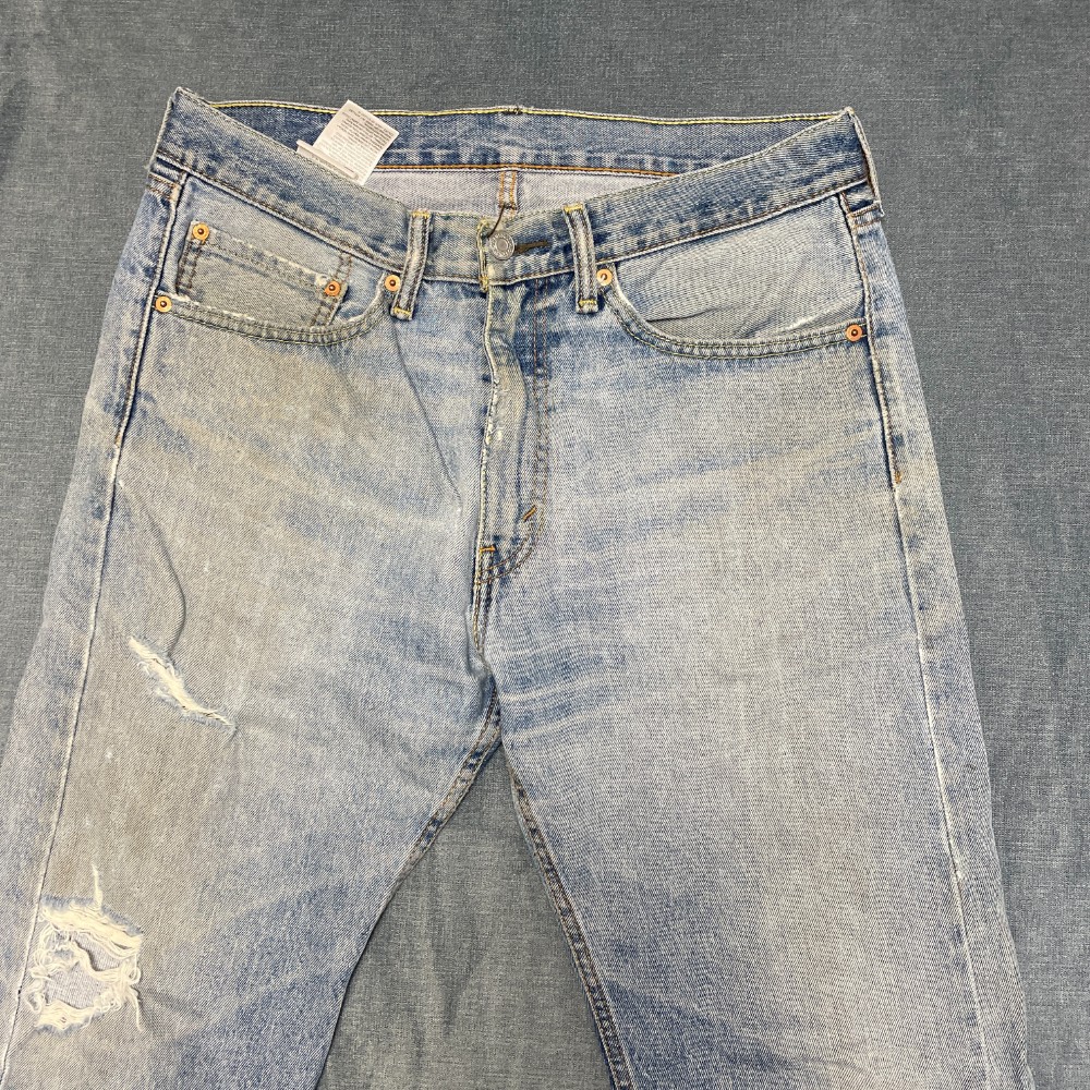 Levi’s Jeans Mens 34×29 Blue Denim Cotton Non Stretch 5 Pockets All Seasons
