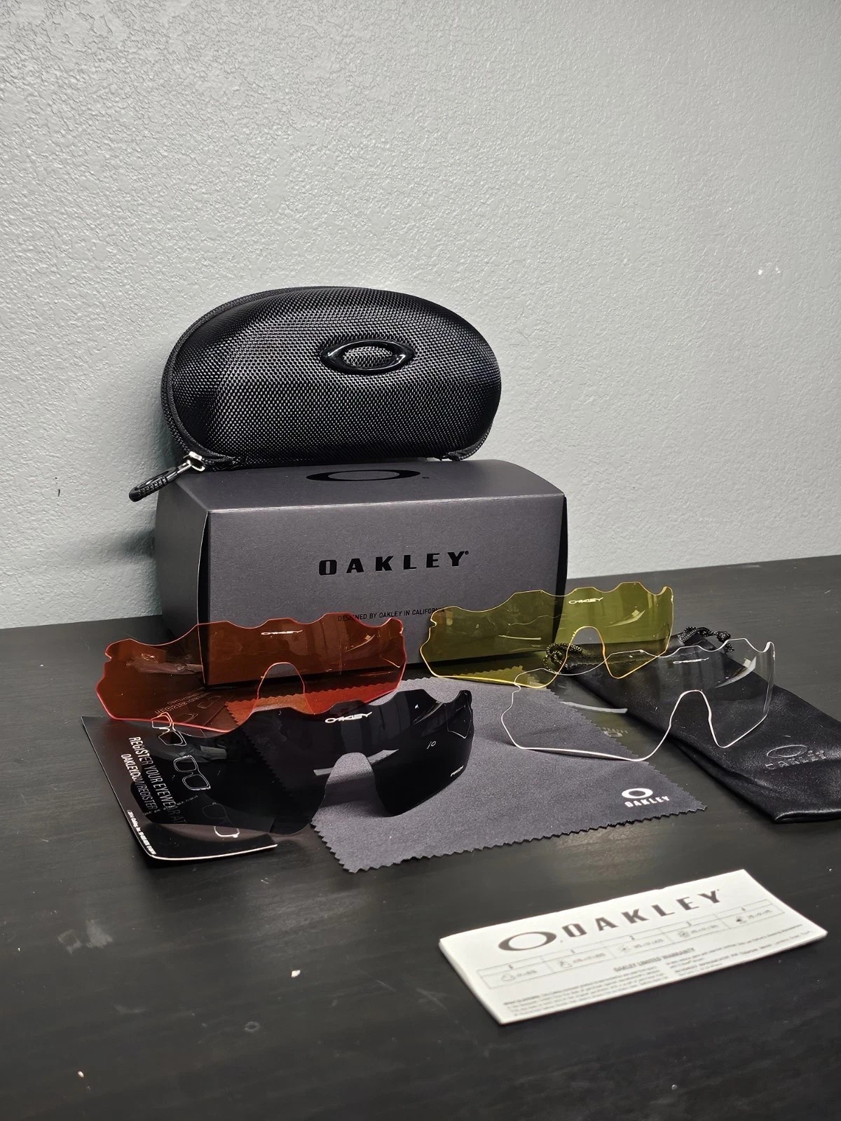 Oakley Radar EV Path Prizm, Sapphire Blue Lens Polarized Black Frame OO9208-07