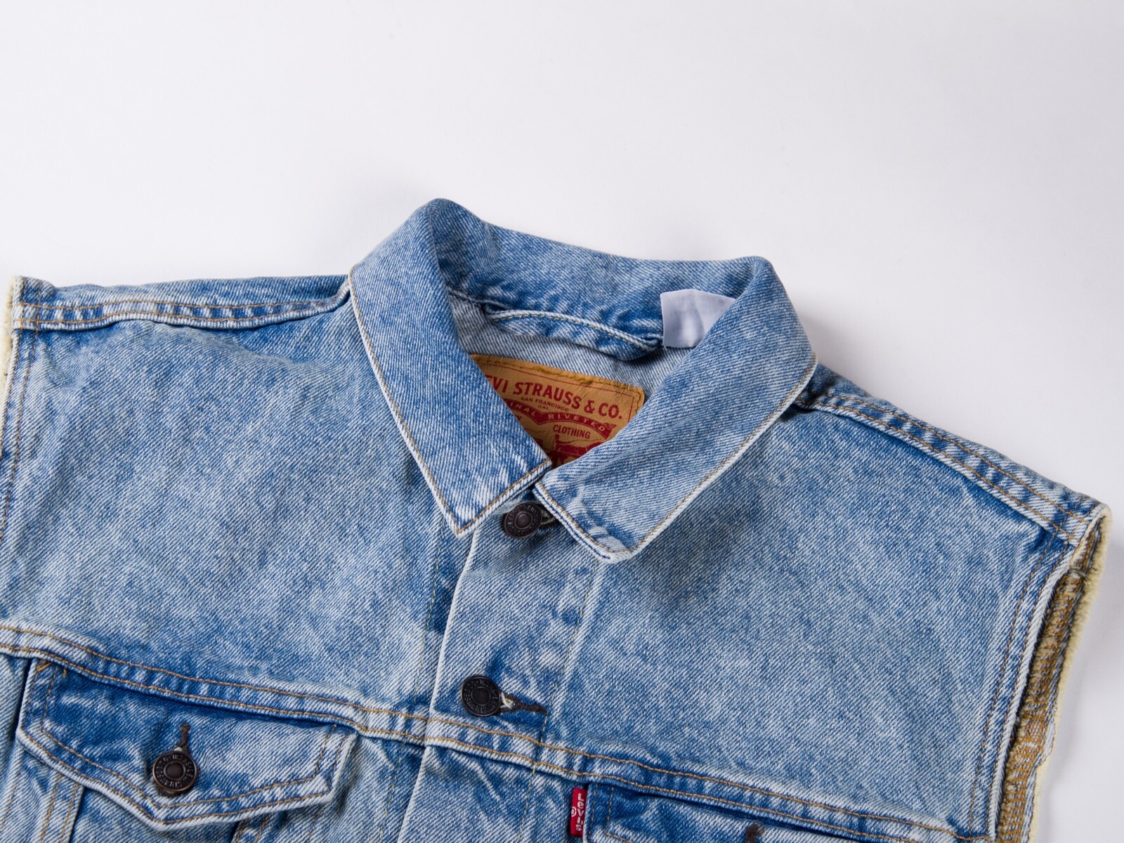 Levi’s Men’s Premium Cotton Button Up Denim Jeans Trucker Vest Blue 006