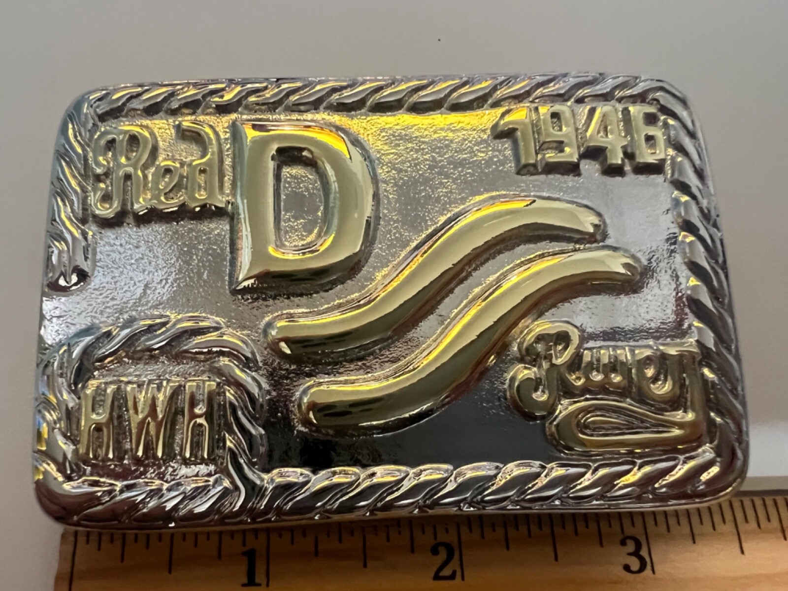 John Wayne Gold/Nickel Red River D Belt Buckle 1946 Movie Westerns Howard Hawks