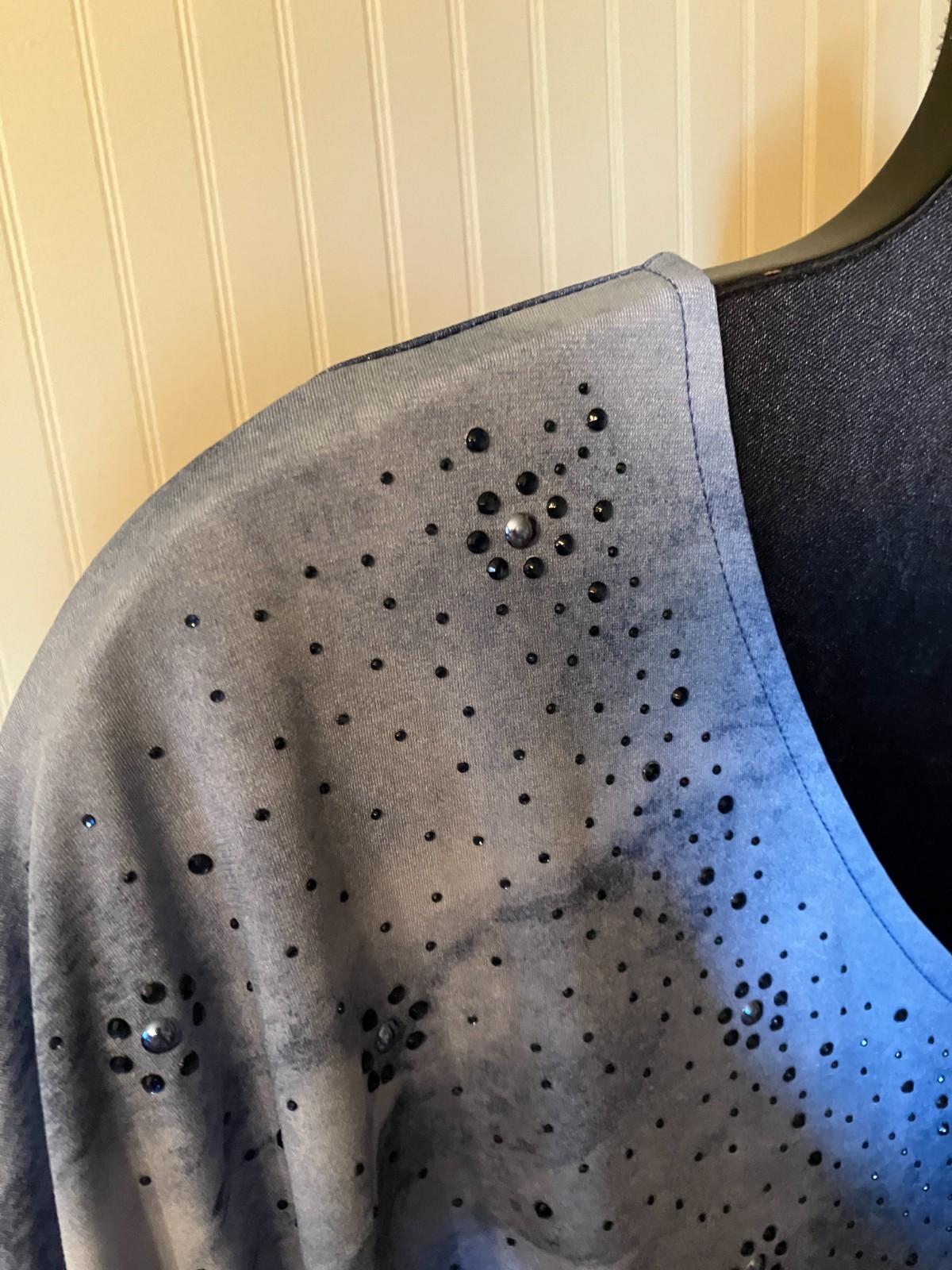 CATHERINES ~2X~Blue Tie Dye~Flutter S/SLV~Stud Embellished~Slinky Knit Tunic Top