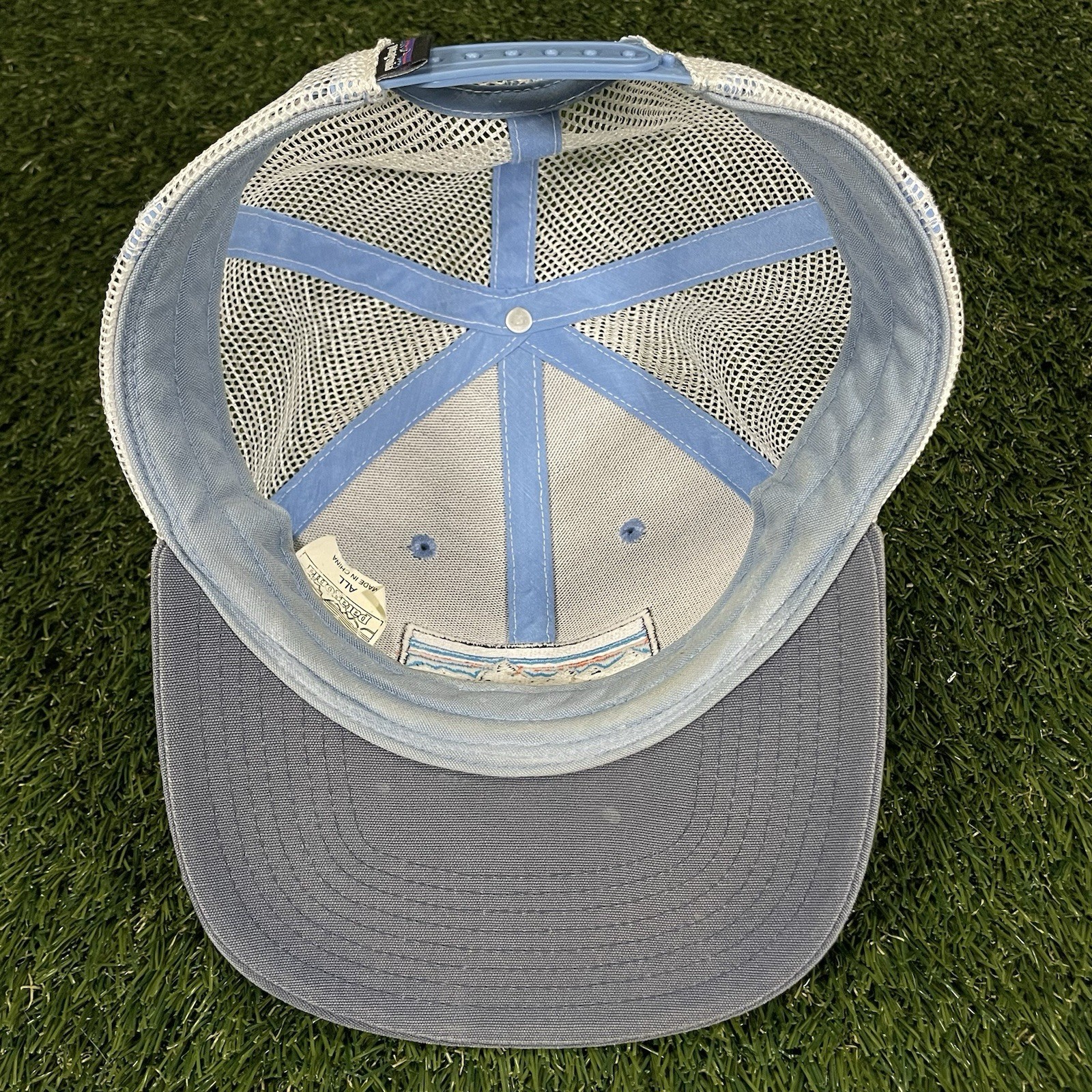 Patagonia P-6 Logo LoPro Trucker Hat Blue Snapback Mesh Cap Vintage Faded Y2K