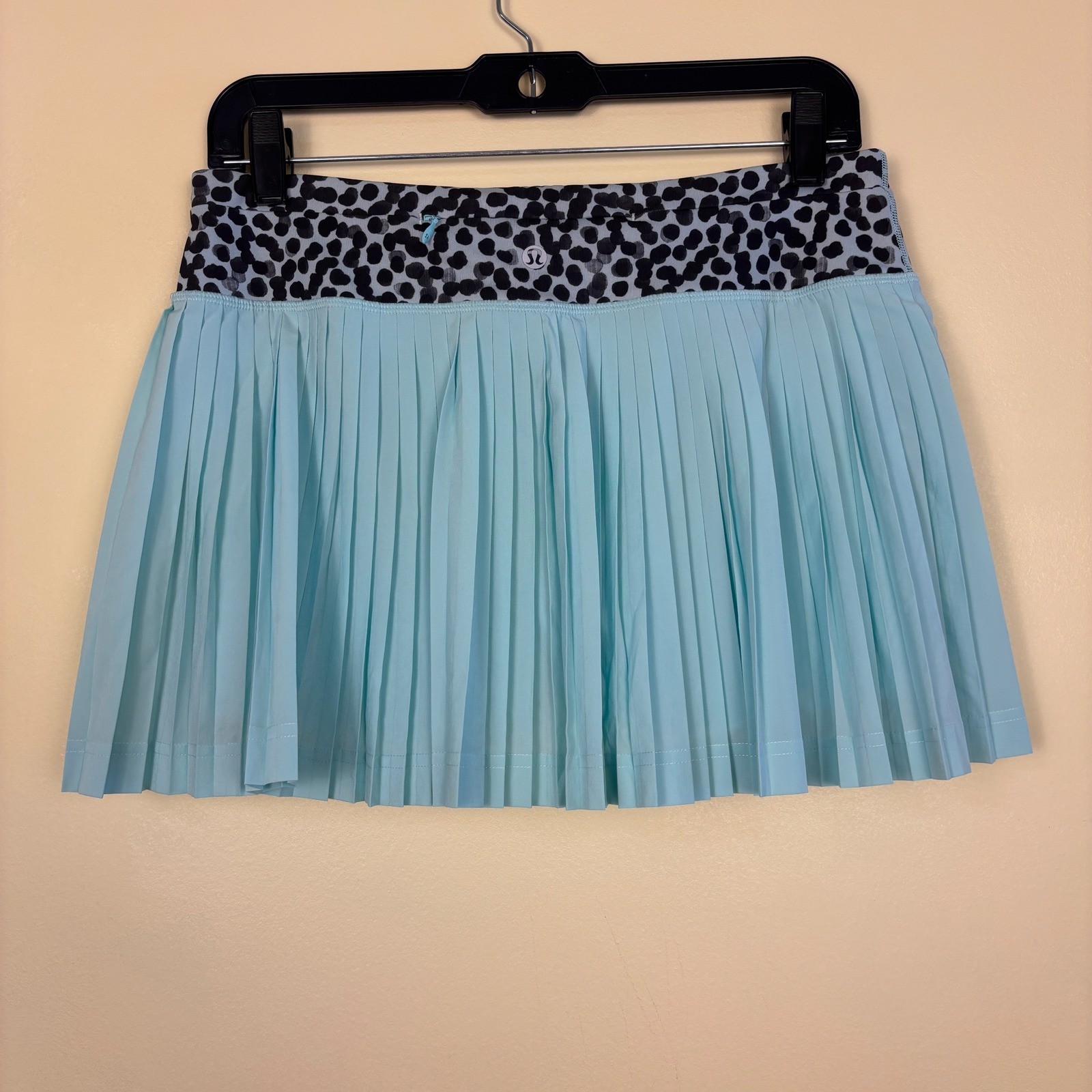 LULULEMON Pleat To Street Skirt II Tranquil Blue/Black Women Size 6 Activewear