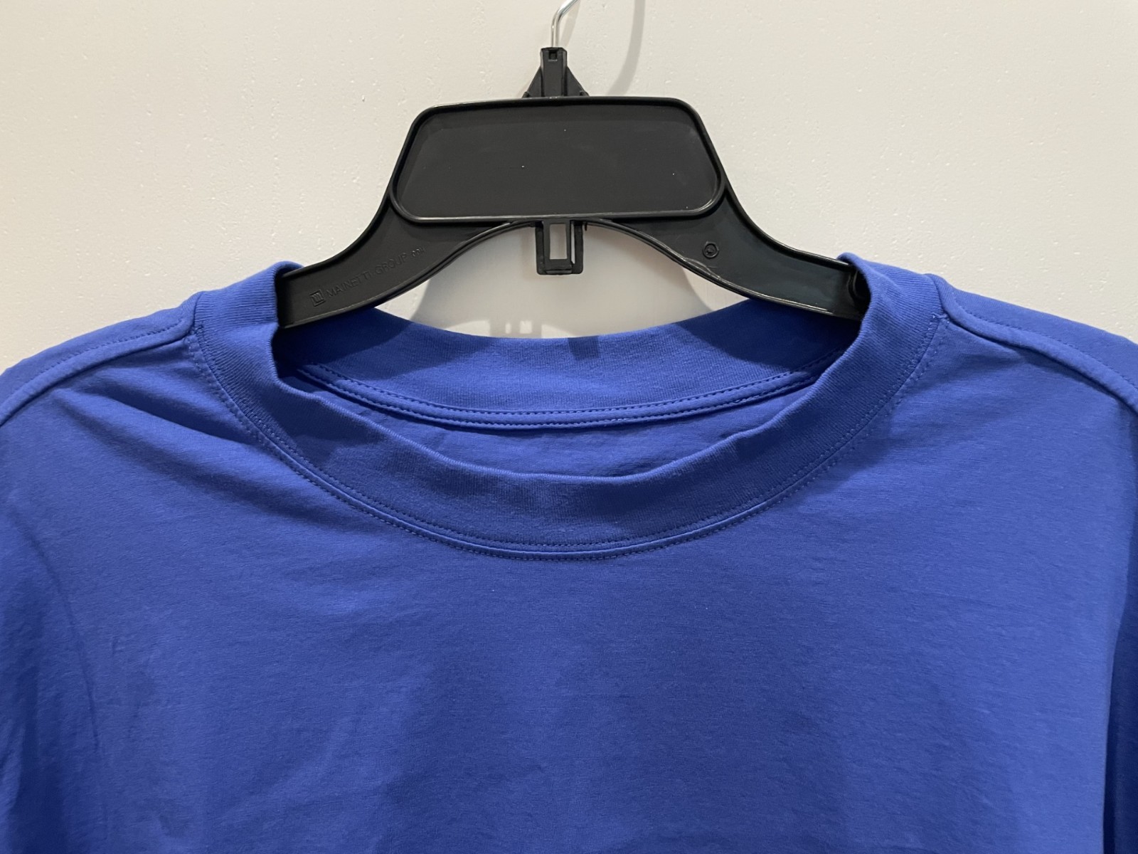 Maeve royal blue cropped tee – Size Small – Retail $58 – Anthrolpologie