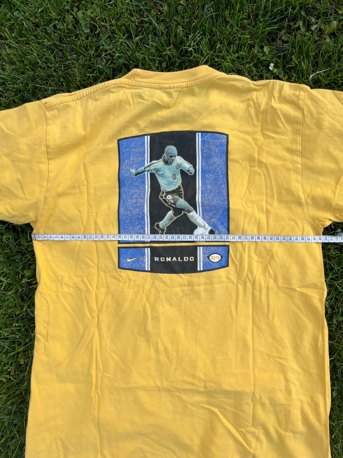 VERY RARE Ronaldo Nazario Brazil Vintage 90s Nike T-Shirt S/M