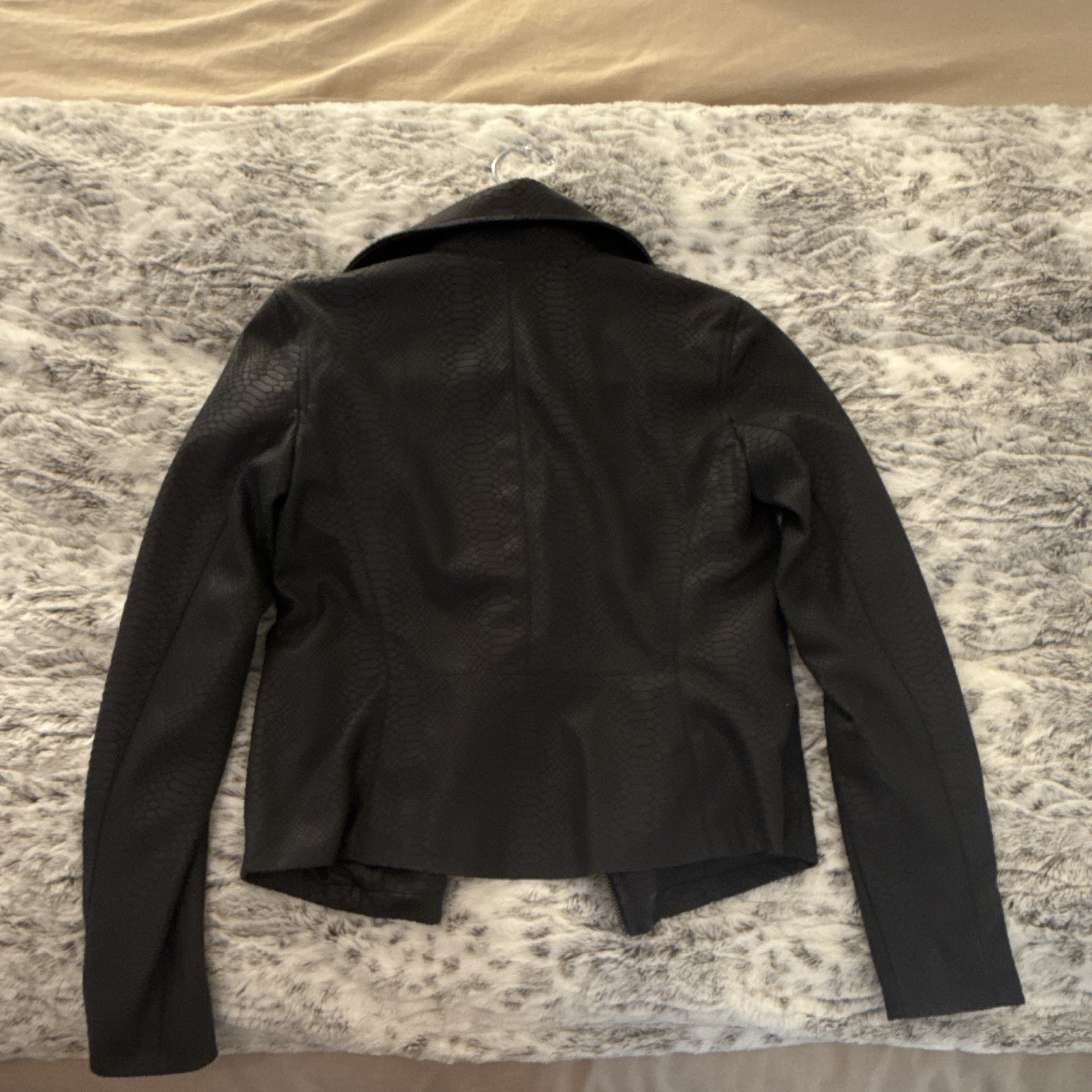 Armani Exchange Women’s Black Snakeskin Faux Leather Biker Moto Jacket XS