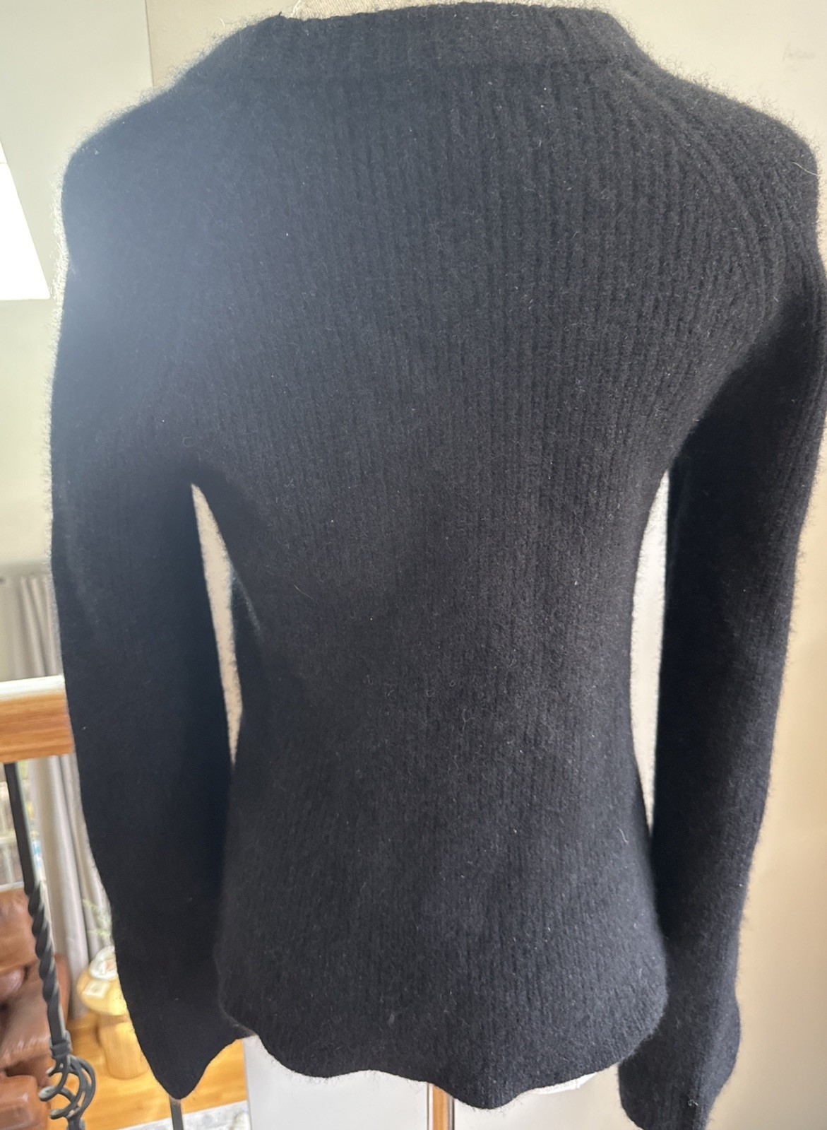 Quince 100% Mongolian Cashmere Fisherman Crewneck Sweater Women’s US Size Small