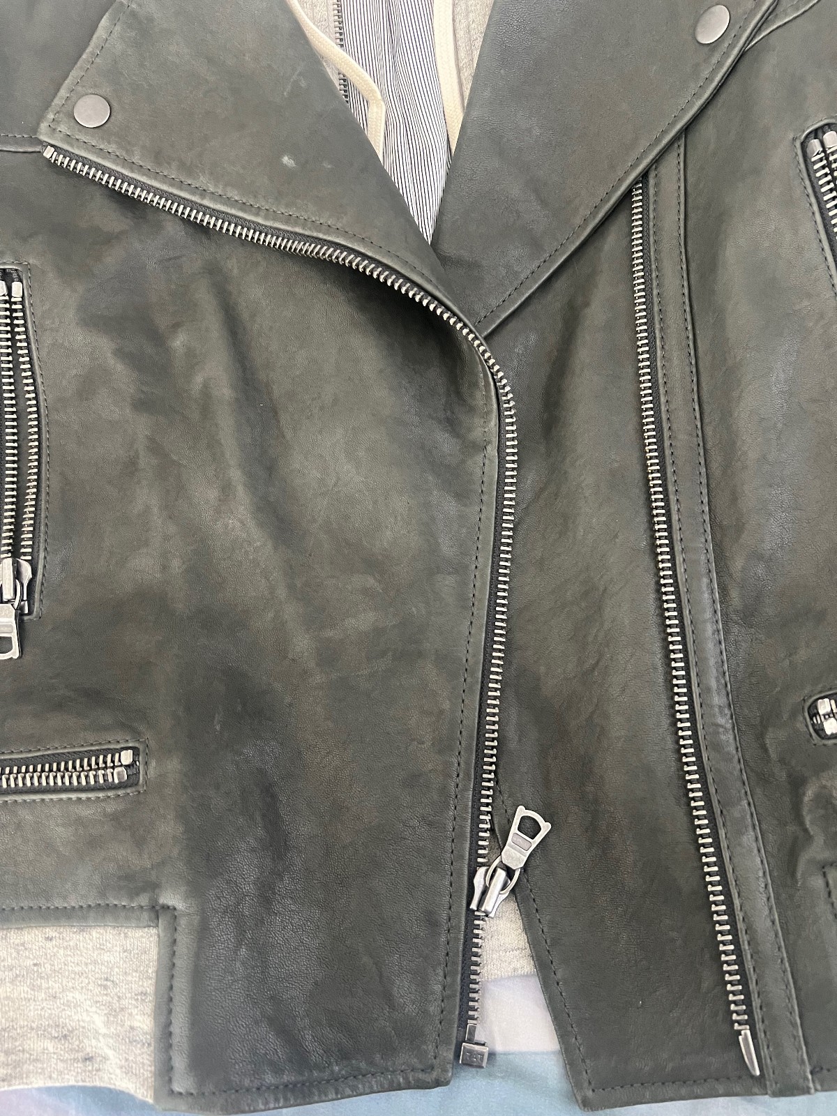 AO.LA by Alice + Olivia Lamb Leather Gray Biker Jacket w/Hood L/G-Moderate Use