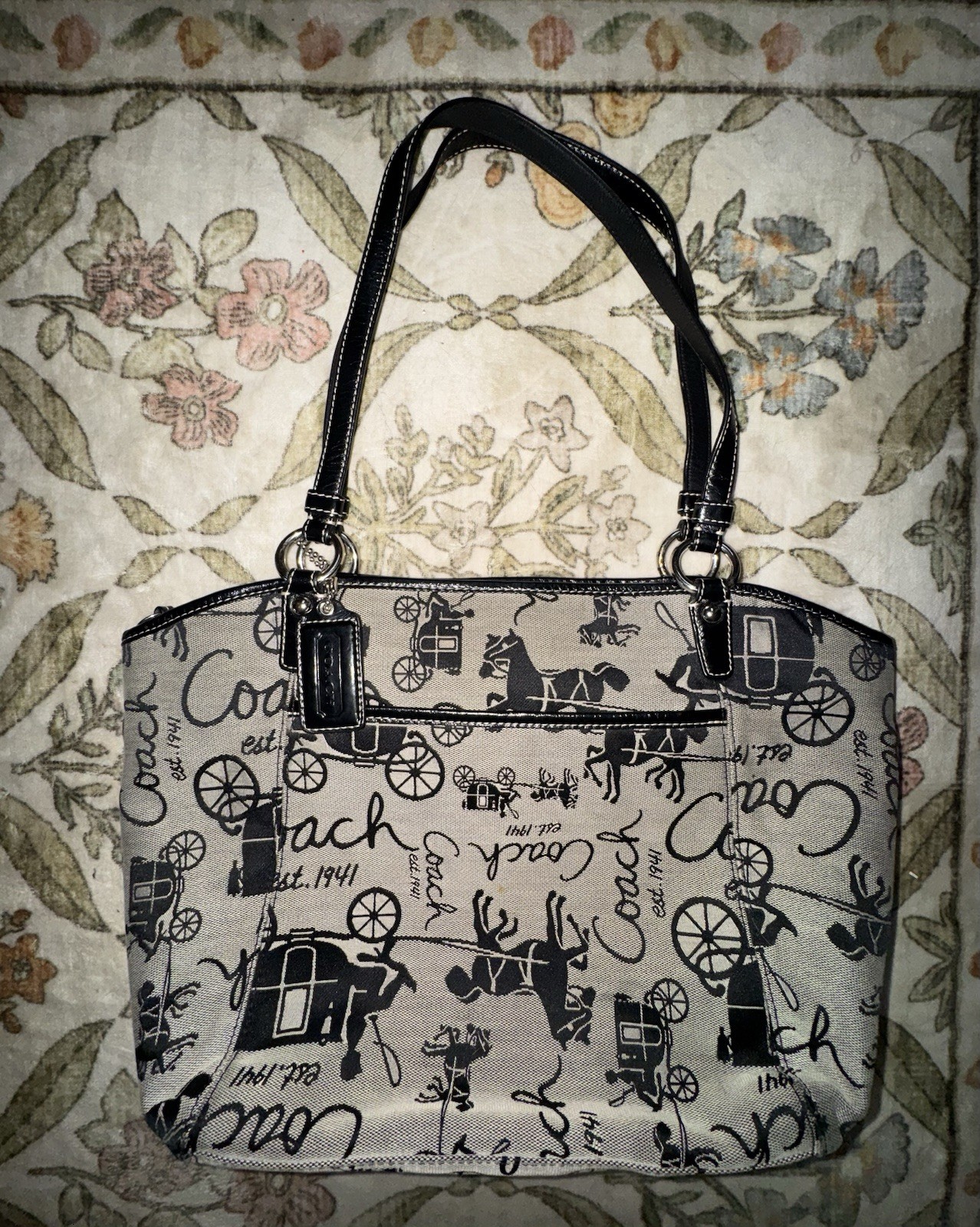 COACH Horse & Carriage TurnLock Canvas/Leather ‘Leah’ShoulderBag/Tote w/ HangTag