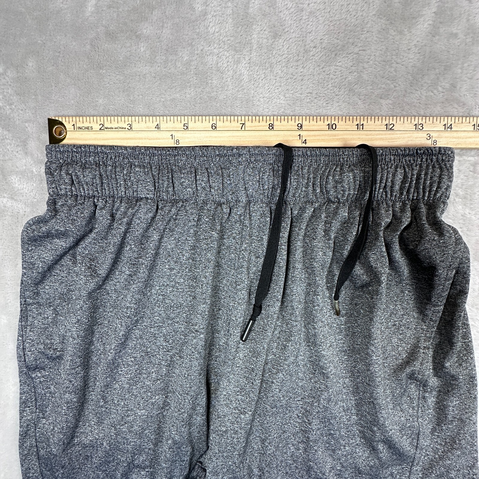Reebok Cruz 2.0 Shorts Mens 28 Heathered Gray Elastic Waist Workout Athleisure