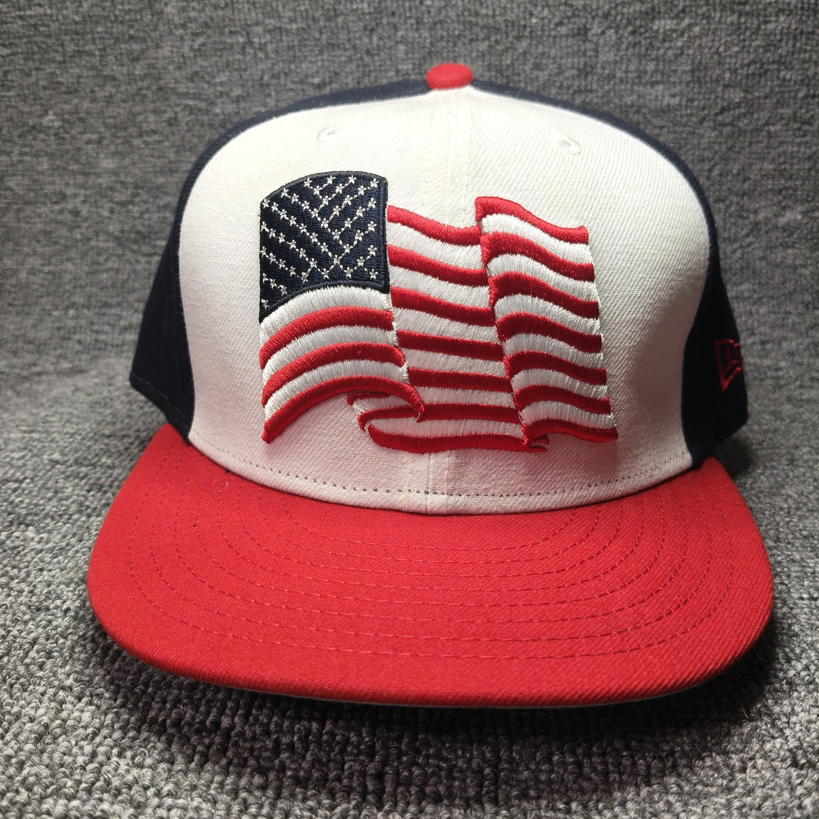 New Era USA 59FIFTY Fitted Flat Brim Red White Blue Hat 7 1 2