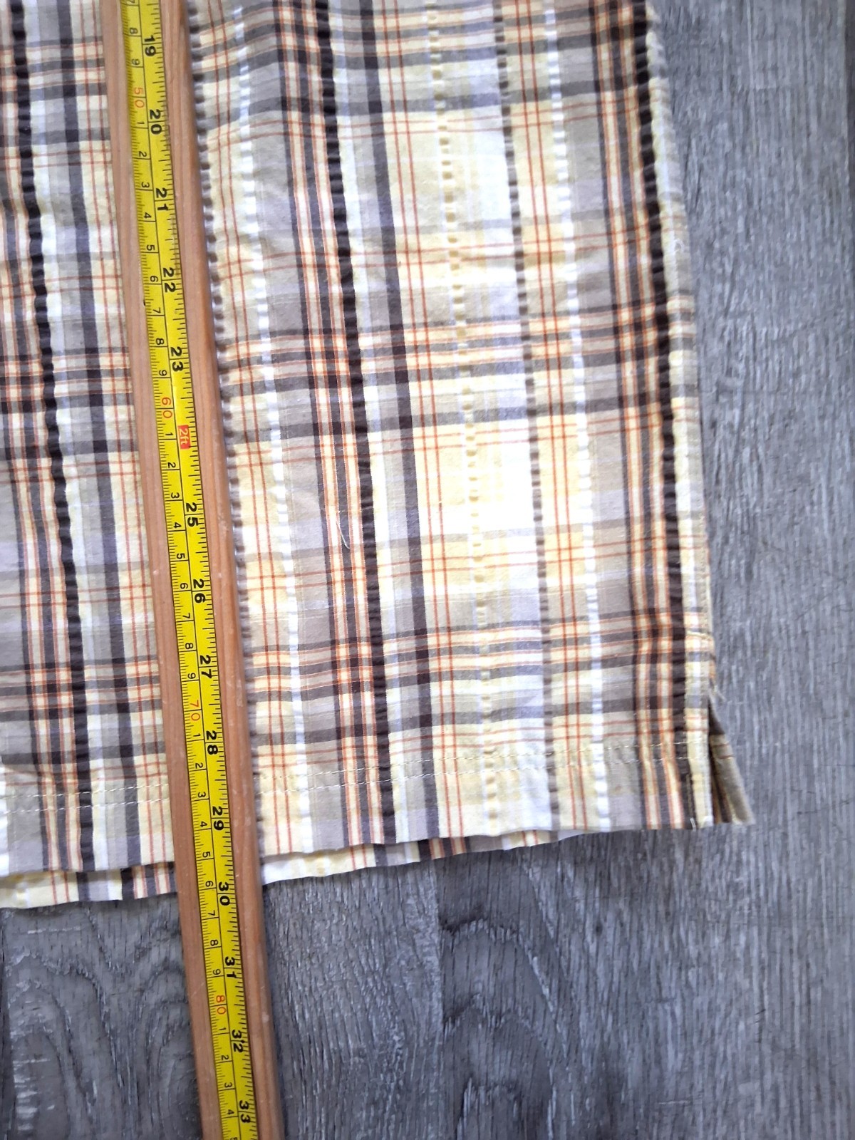 GH Bass Earth Men’s Small Yellow Plaid Seersucker Short Sleeve Button Up Shirt
