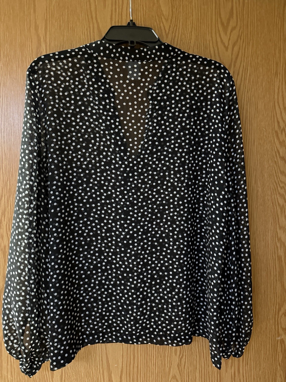 Chico’s Women’s Black White Polka Dot Sheer Chiffon V-Neck Blouse 2