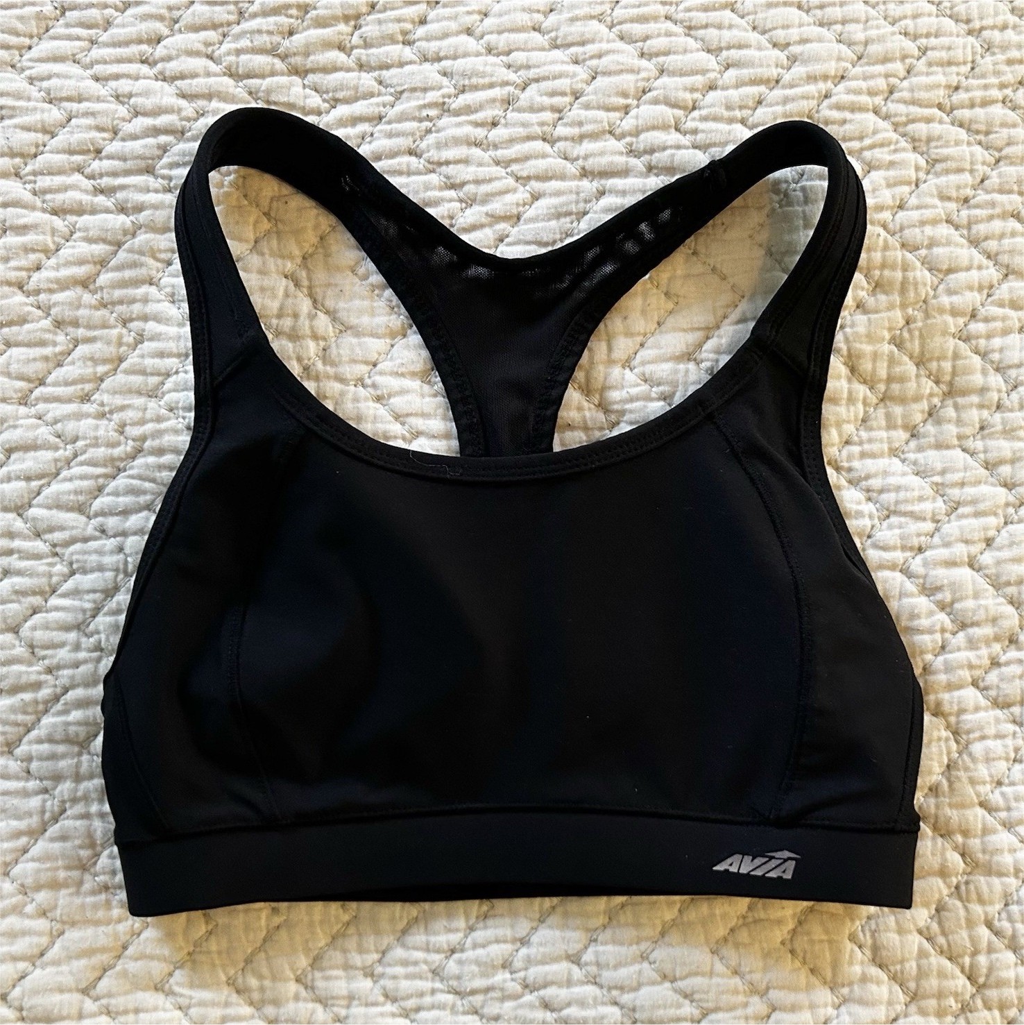 Avia Women’s Black Racerback Sports Bra Size S Medium Support Wireless