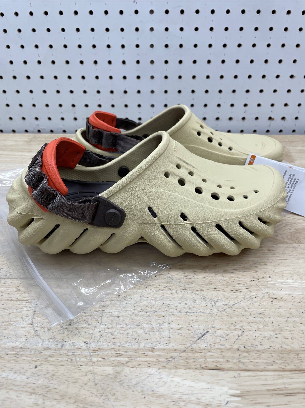 Crocs Echo Clog Sesame Unisex Slip On Comfort 207937-0HX New Multiple Sizes
