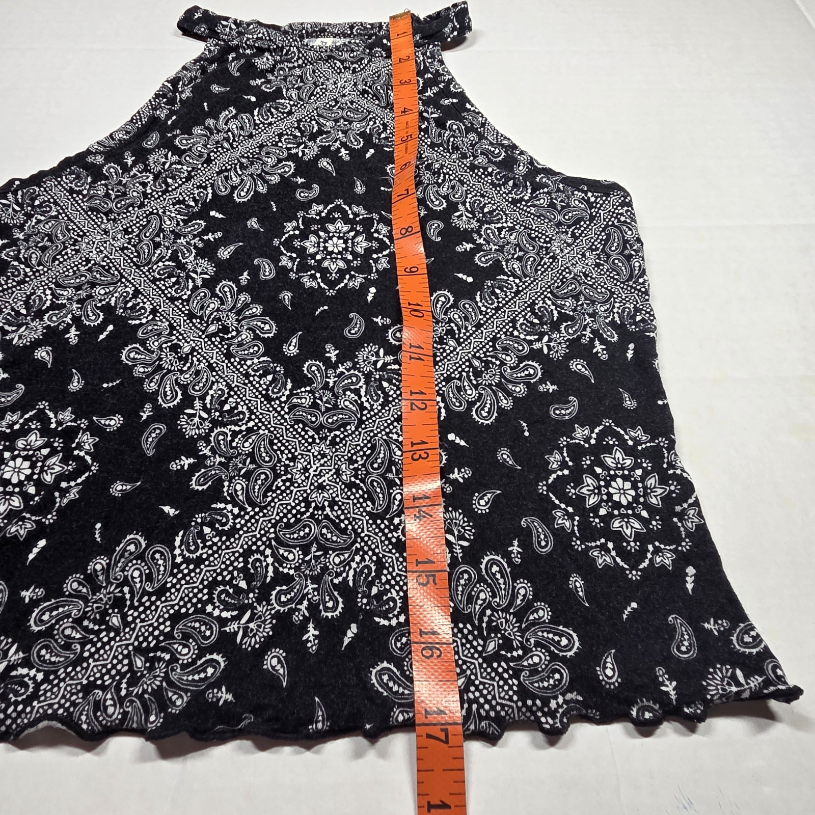 Mudd Paisley Print High Neck 2 Sleeveless Camisole Tops Red Black Size Medium
