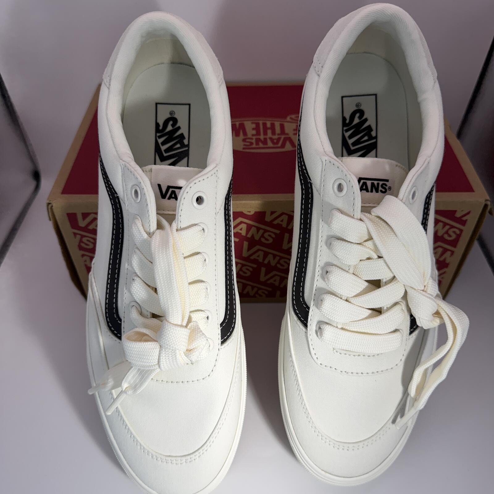 Vans Brooklyn LS Vintage White Black Side Stripe Low Top Sneakers Men’s 11.5 NWT