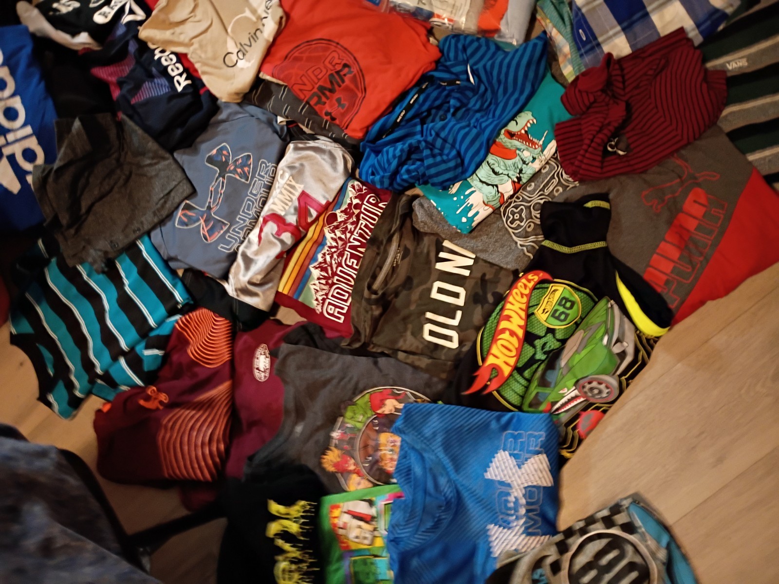 Assorted Kids Tops -Lotss! Price For all